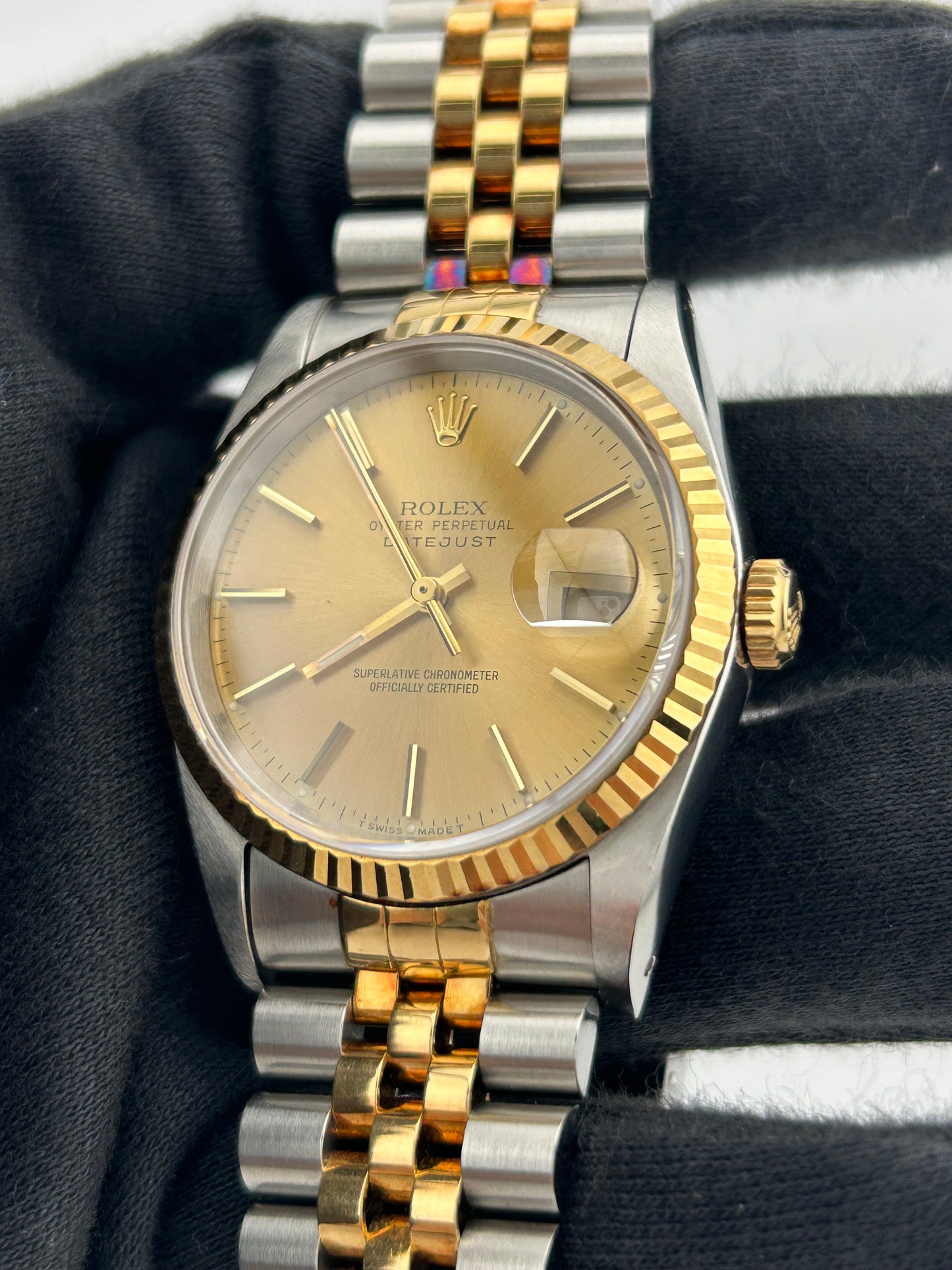 Rolex Datejust Champagne Stick Dial on D Link Jubilee Ref. 16233 Papers 1994 — view 3