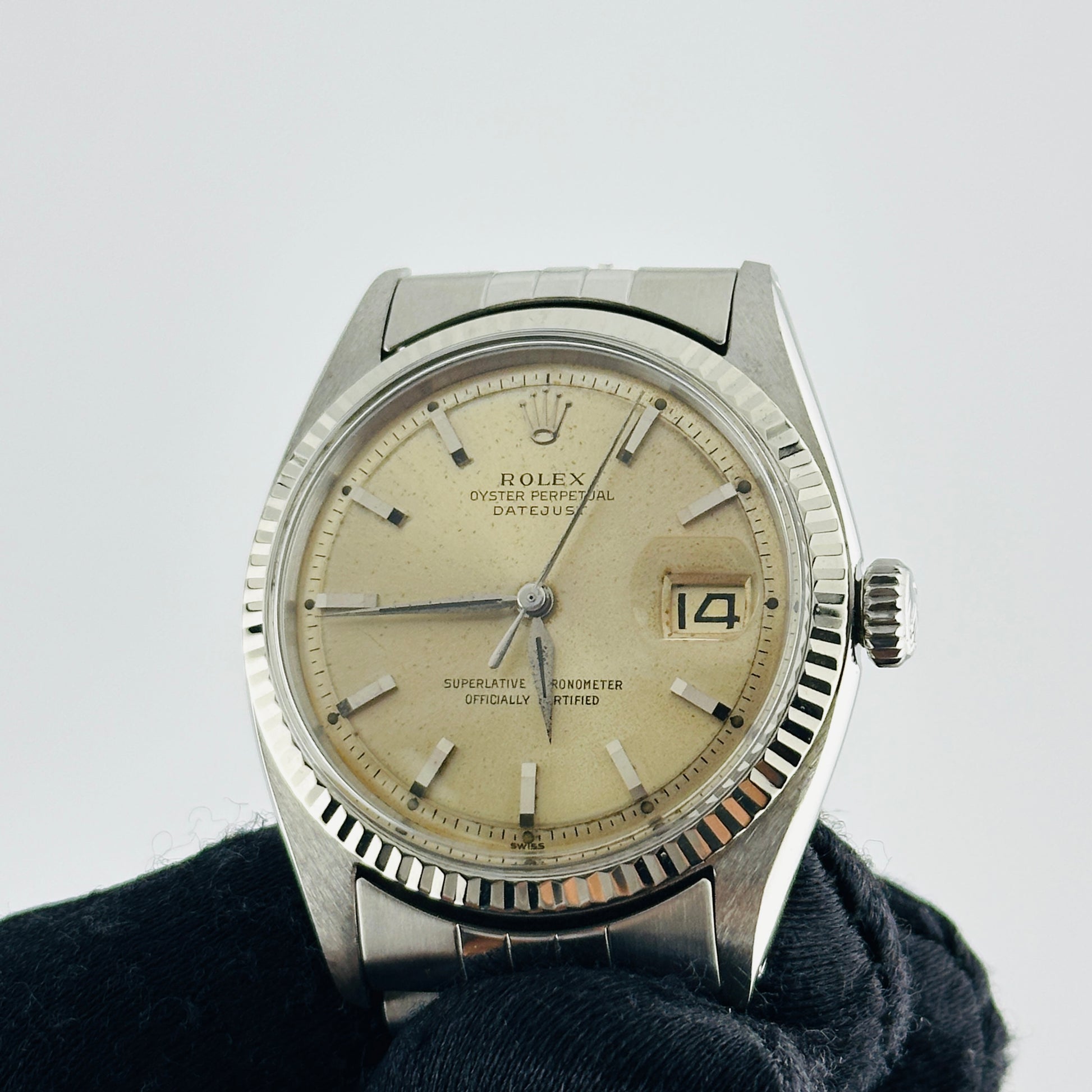 Rolex Datejust Silver Stick / Has Spots Dial on D Link Jubilee Bracelet Ref. 1601 1962 — view 3