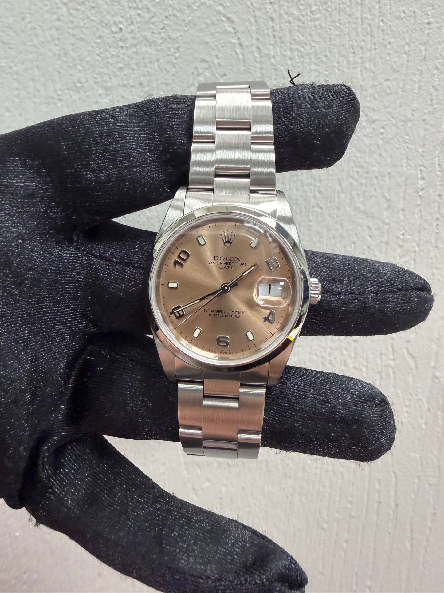 Rolex Oyster Perpetual Date Pink Dial on Oyster Ref. 15200 Papers 2003 — view 2