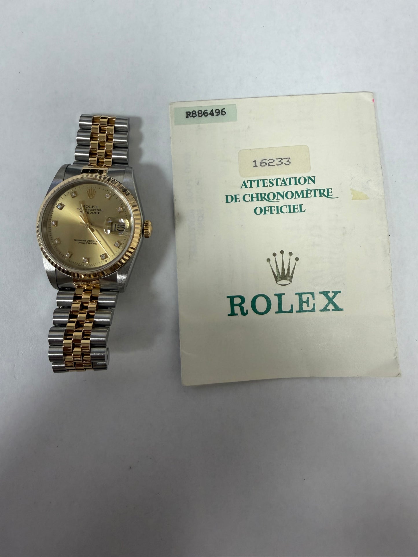 Rolex Datejust 36 Champagne Diamond Dial on Jubilee Ref. 16233 Papers 1988 — view 6