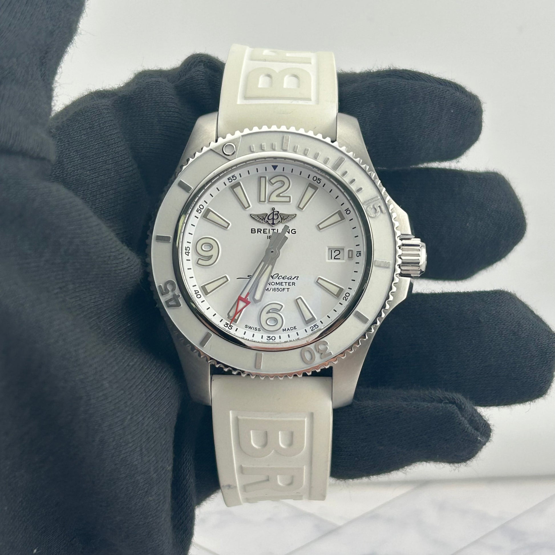 Breitling Superocean White Dial on Rubber Band Ref. A17366 Card — view 2
