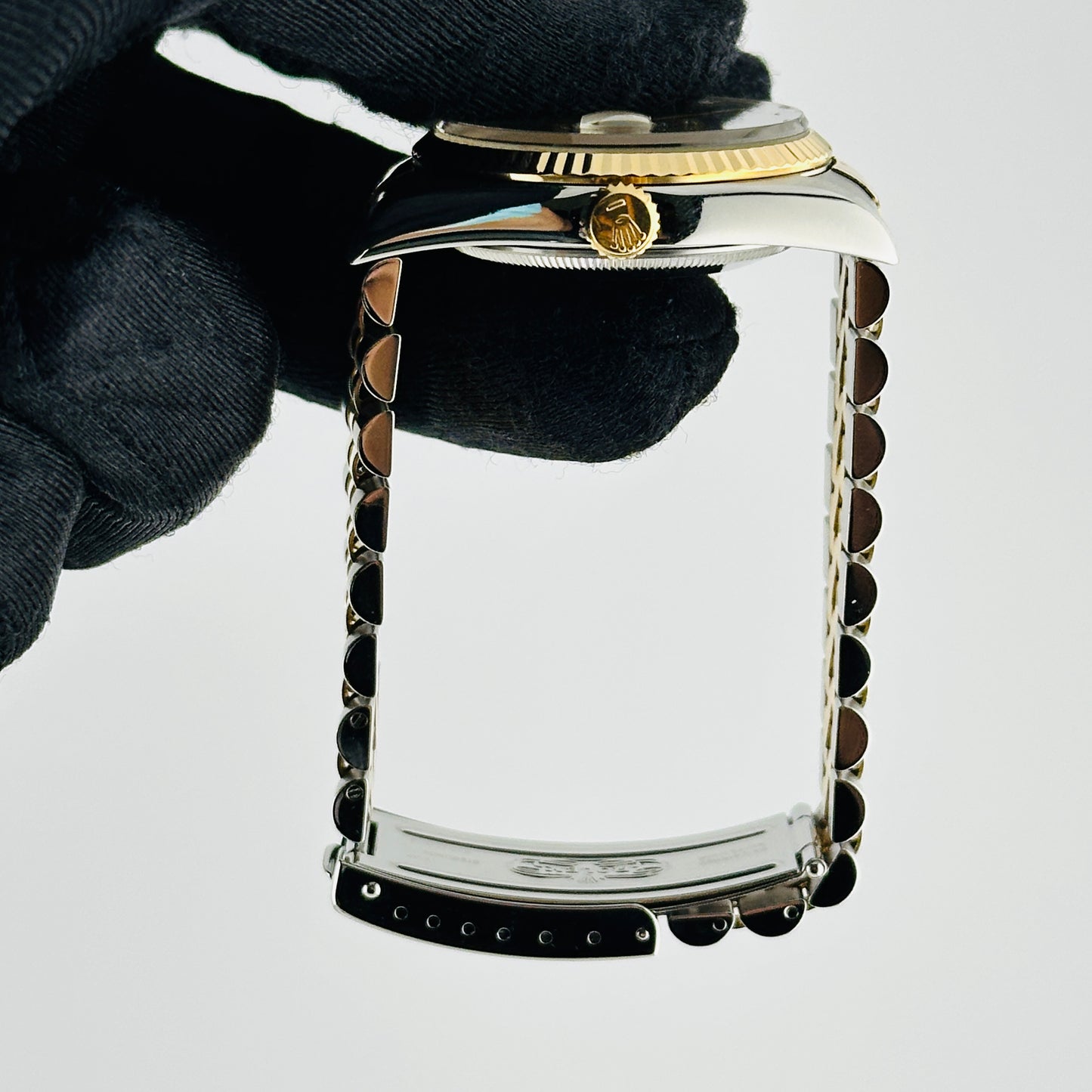 Rolex Datejust Champagne Diamond Factory Dial on D Link Jubilee Bracelet Ref. 16233G 1996 — view 6