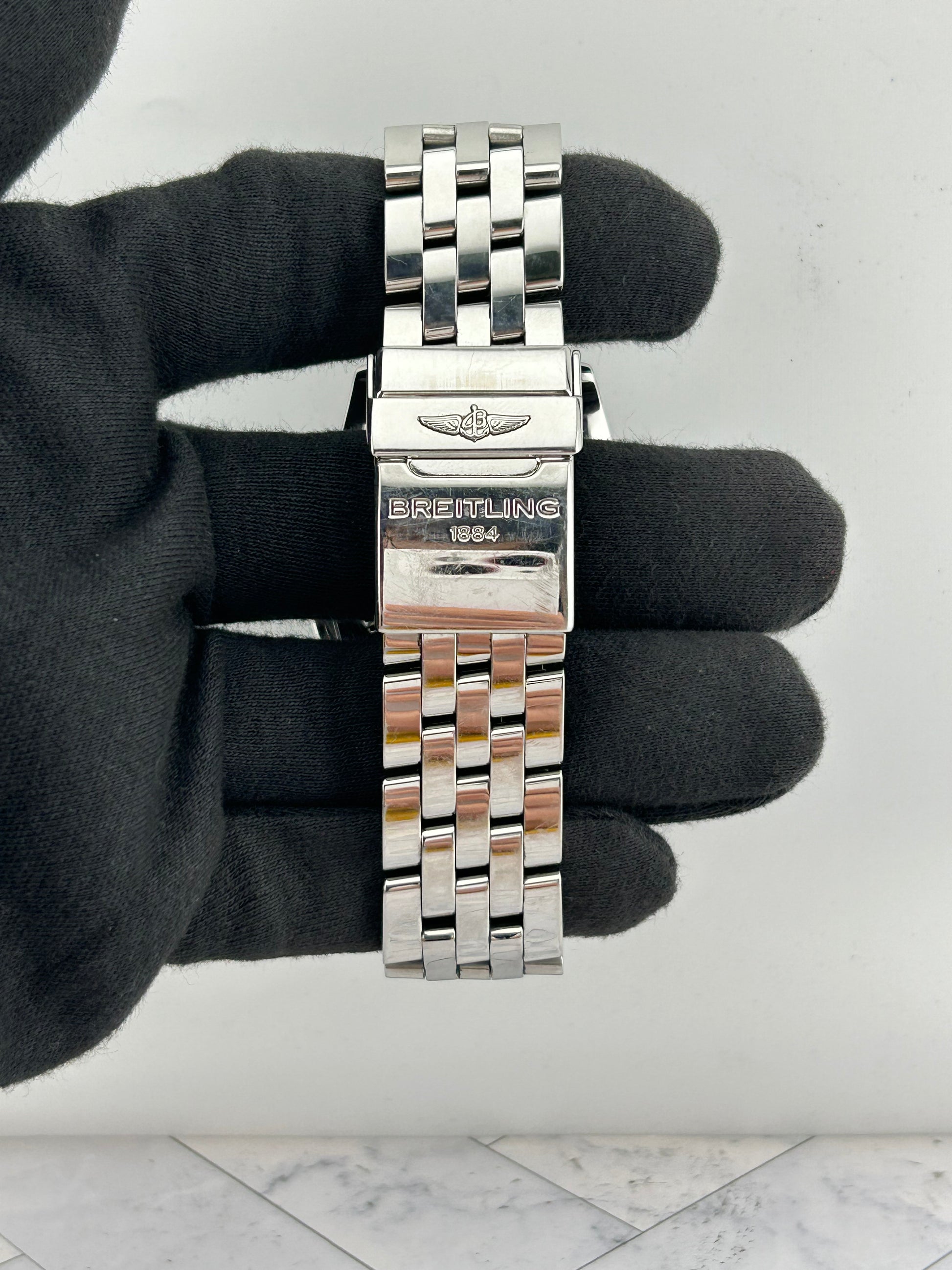 Breitling Chronomat Black Dial on Stainless Steel Bracelet Ref. A011B56PA Papers 2012 — view 3