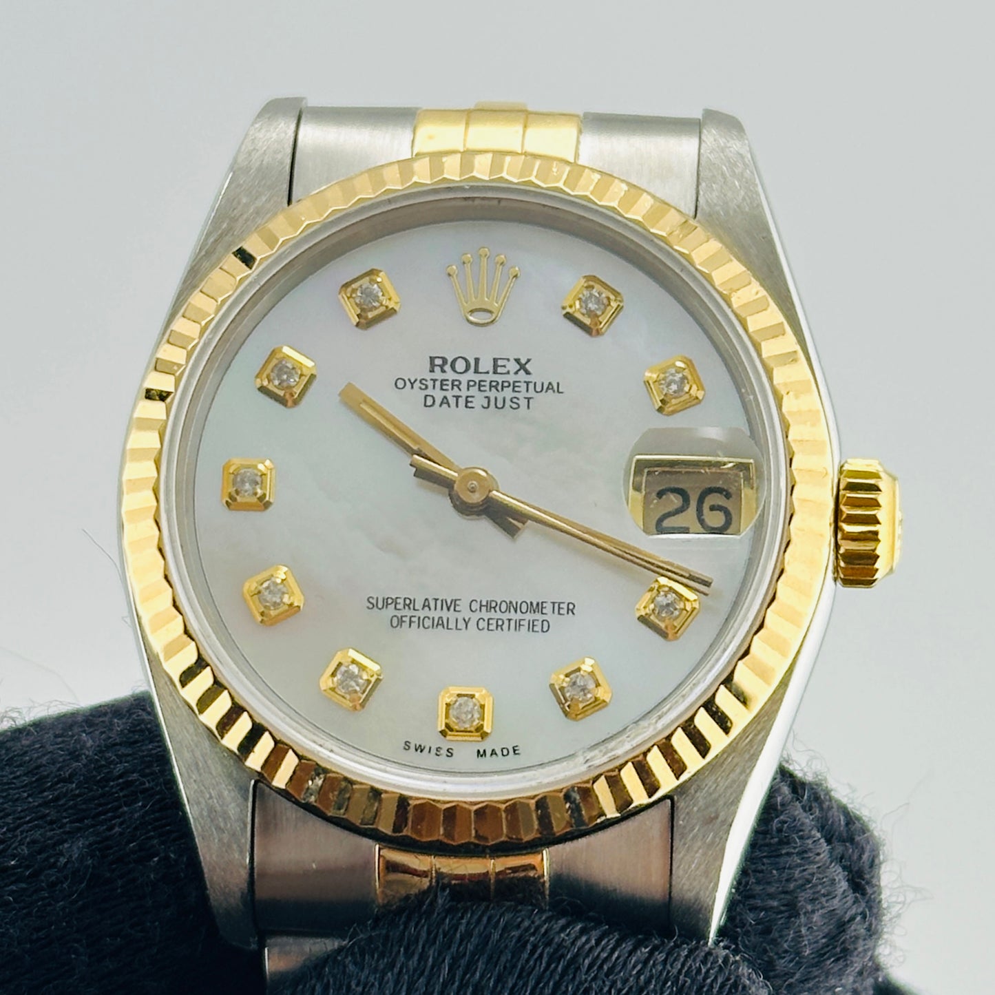 Rolex Datejust Am White Mop Diamond Dial on D Link Jubilee Bracelet Ref. 68273 Papers 1993 — view 2