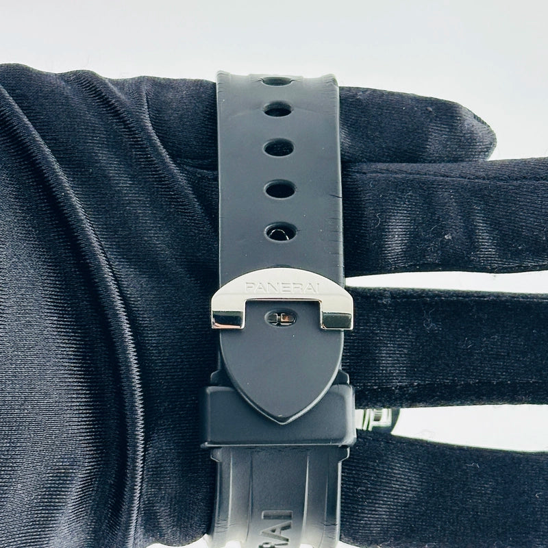Panerai Luminor Power Reserve Black Dial on Rubber Ref PAM00090 with Papers 2004