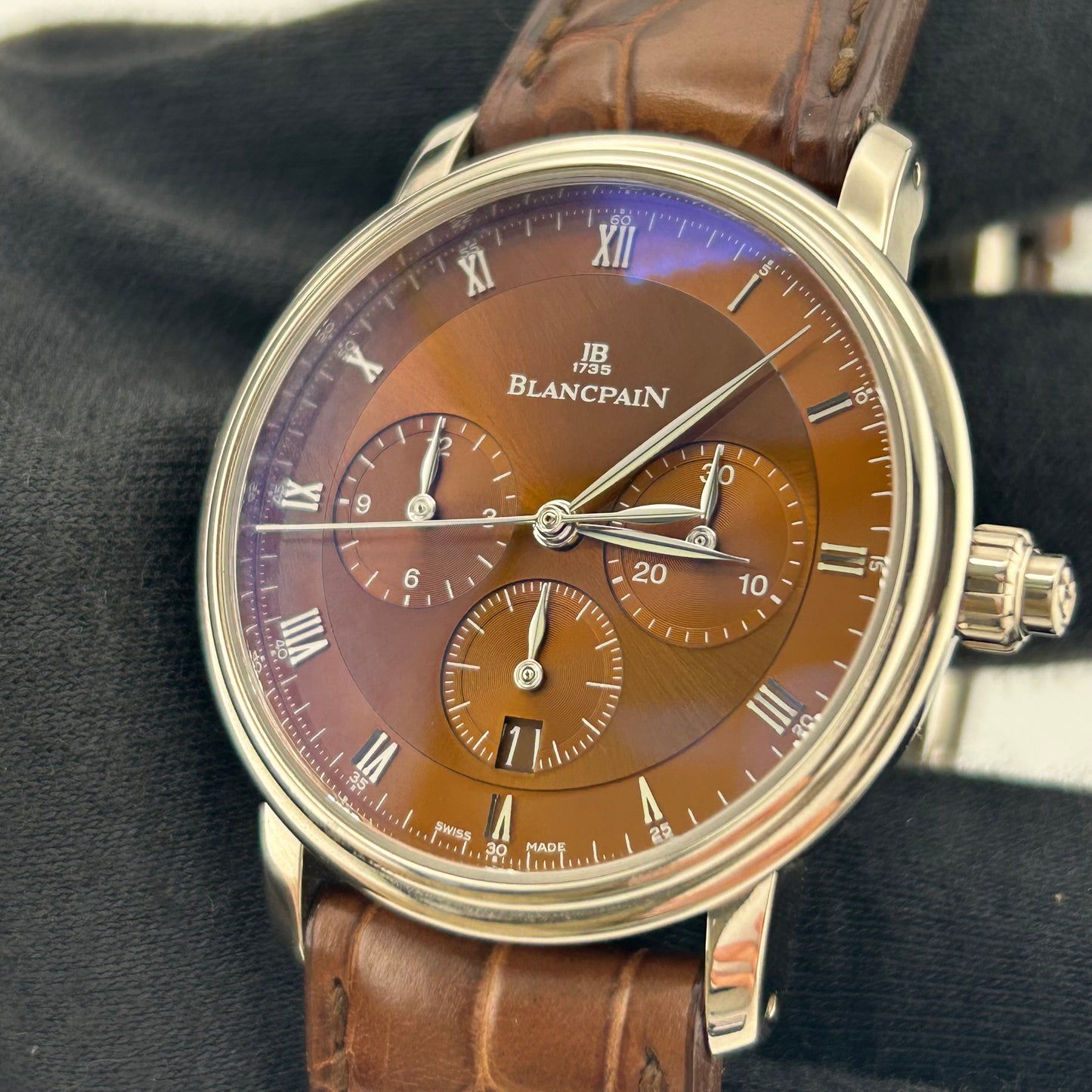 Blanc Pain Villeret Chrono Brown Roman Dial on Brown Leather Ref. 6185-1546A-55B Card 2019 — view 3