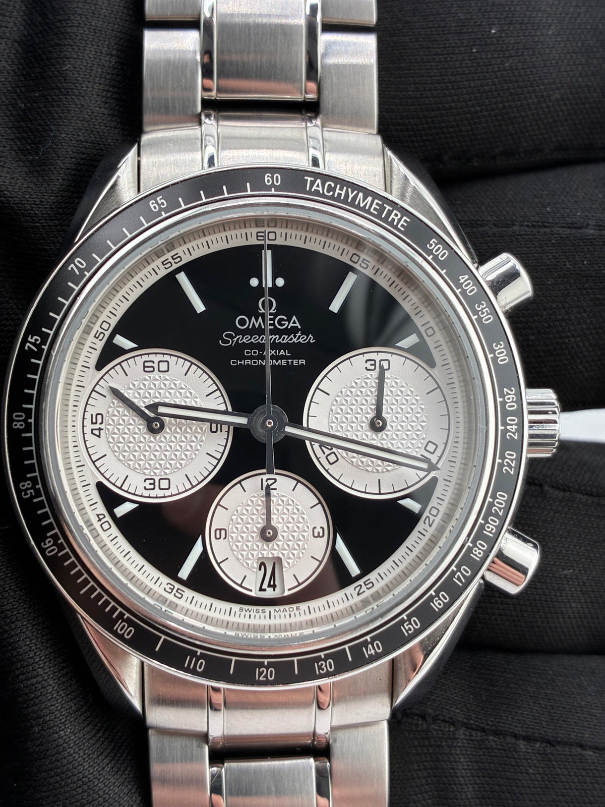 Omega Speedmaster Racing Black Dial on Stainless Steel Bracelet Ref. 326.30.40.50.01.002 Card — view 2