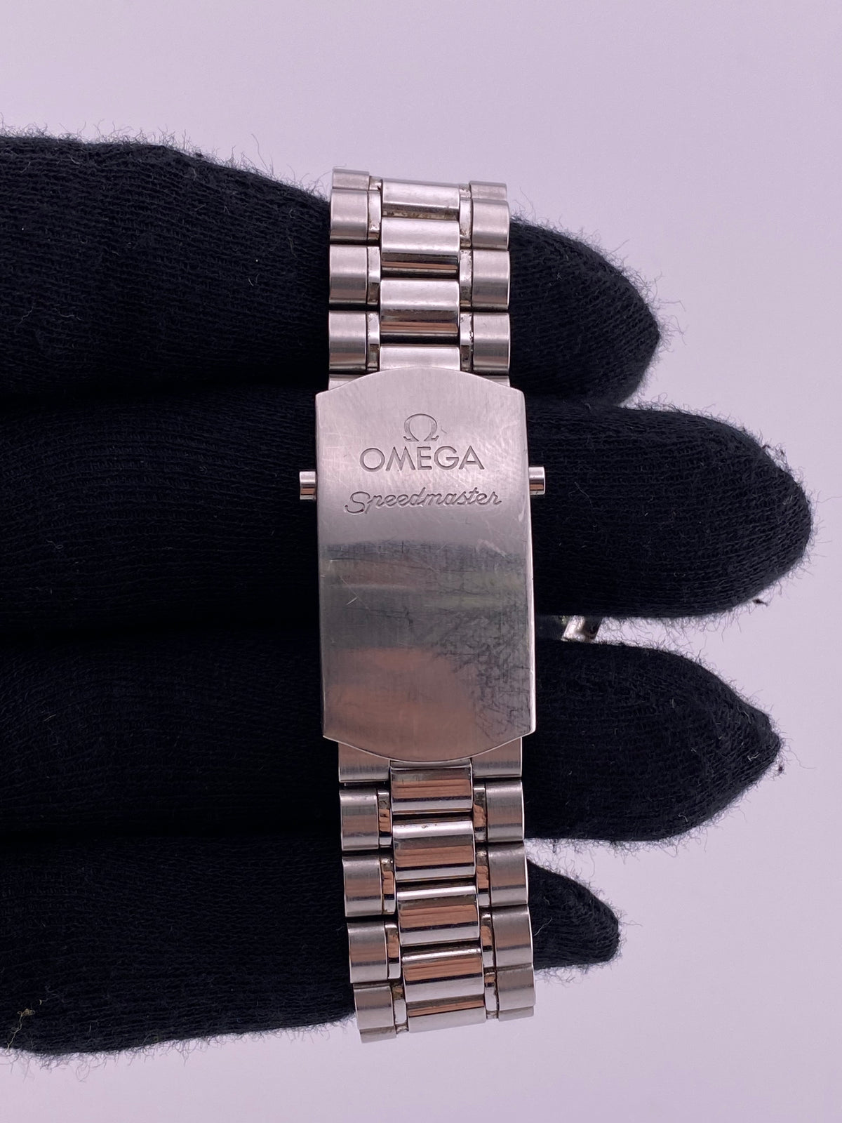 Omega Speedmaster Black Dial on Stainless Steel Ref. 3539.5 Card Open Date — view 4