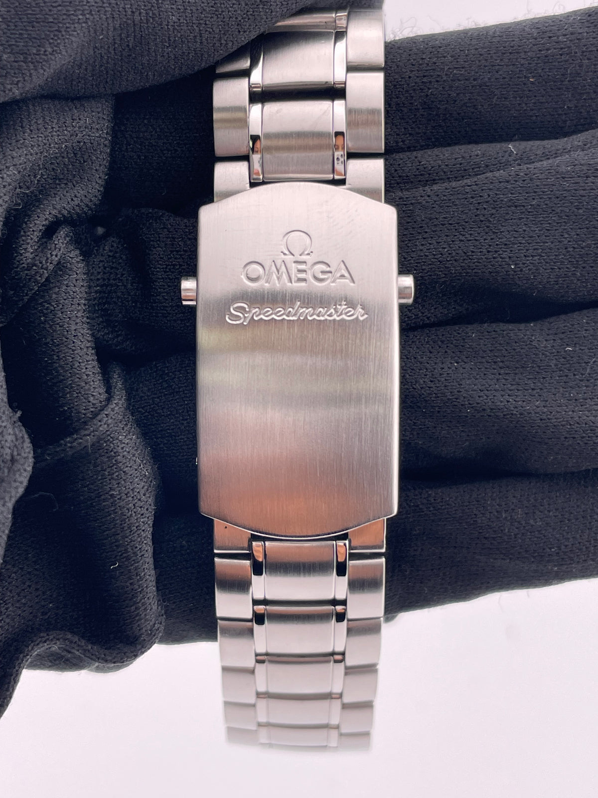 Omega Speedmaster Date Black Dial on Stainless Steel Bracelet Ref. 3210.51 Card 2011 — view 5