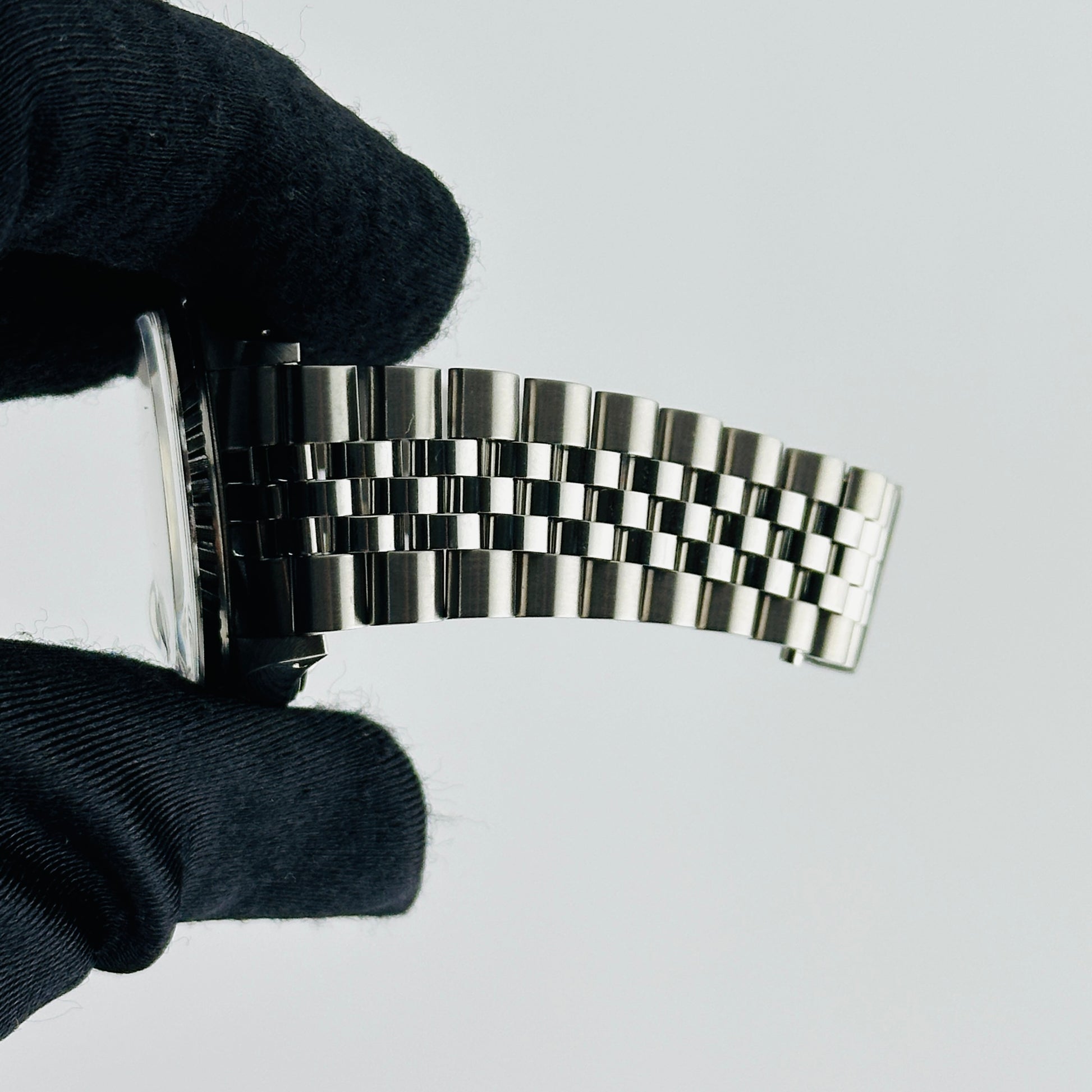 Rolex Datejust Grey Stick Dial on D Link Jubilee Bracelet Ref. 16030 1988 — view 4