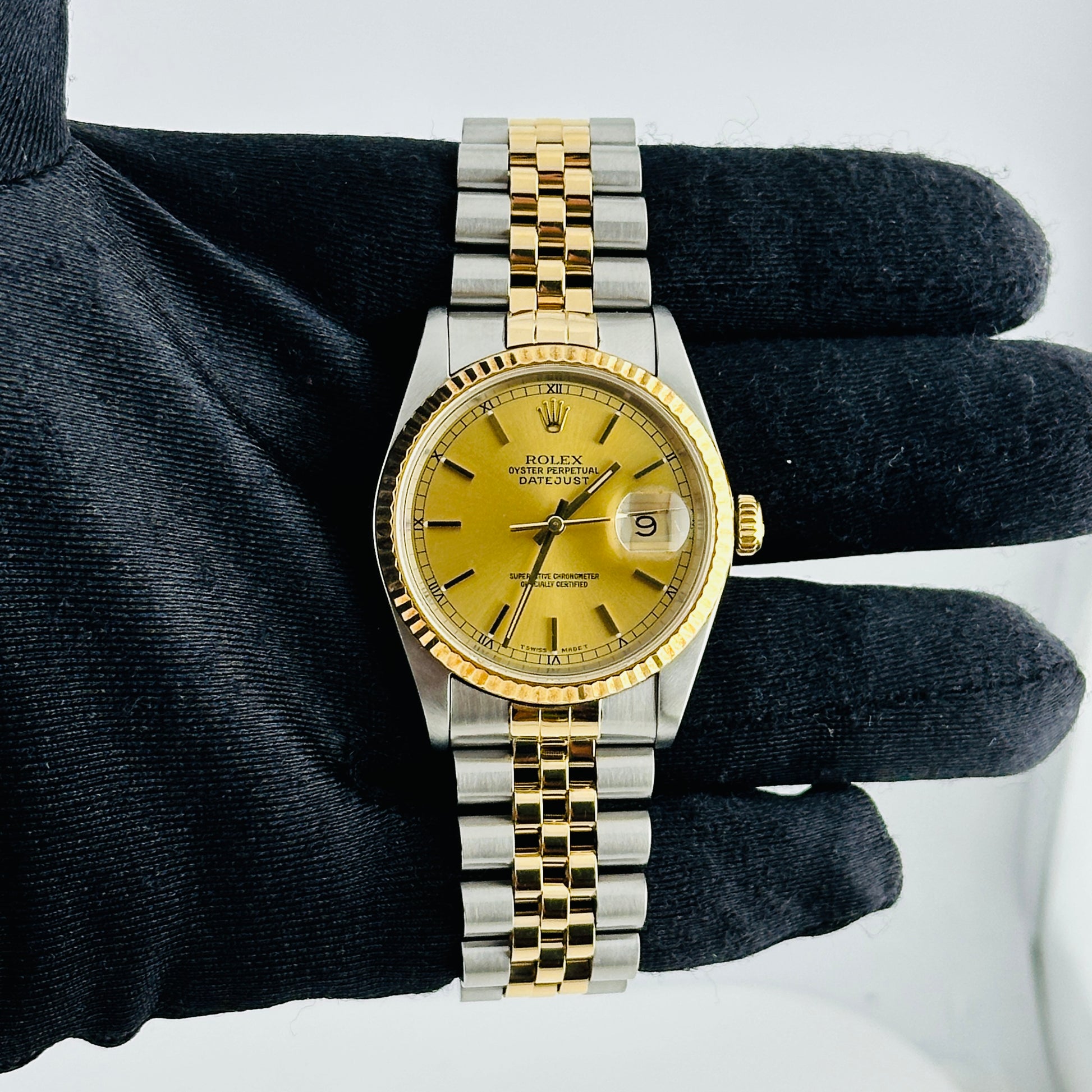 Rolex Datejust Champagne Stick Dial on D Link Jubilee Bracelet Ref. 16233 1996 — view 2