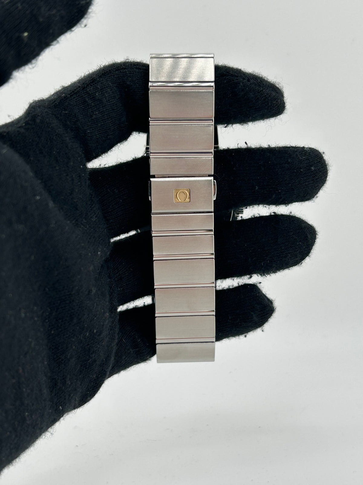 Omega Constellation Silver Dial Ref. 123.10.35.60.02.001 Complete 2014 — view 3