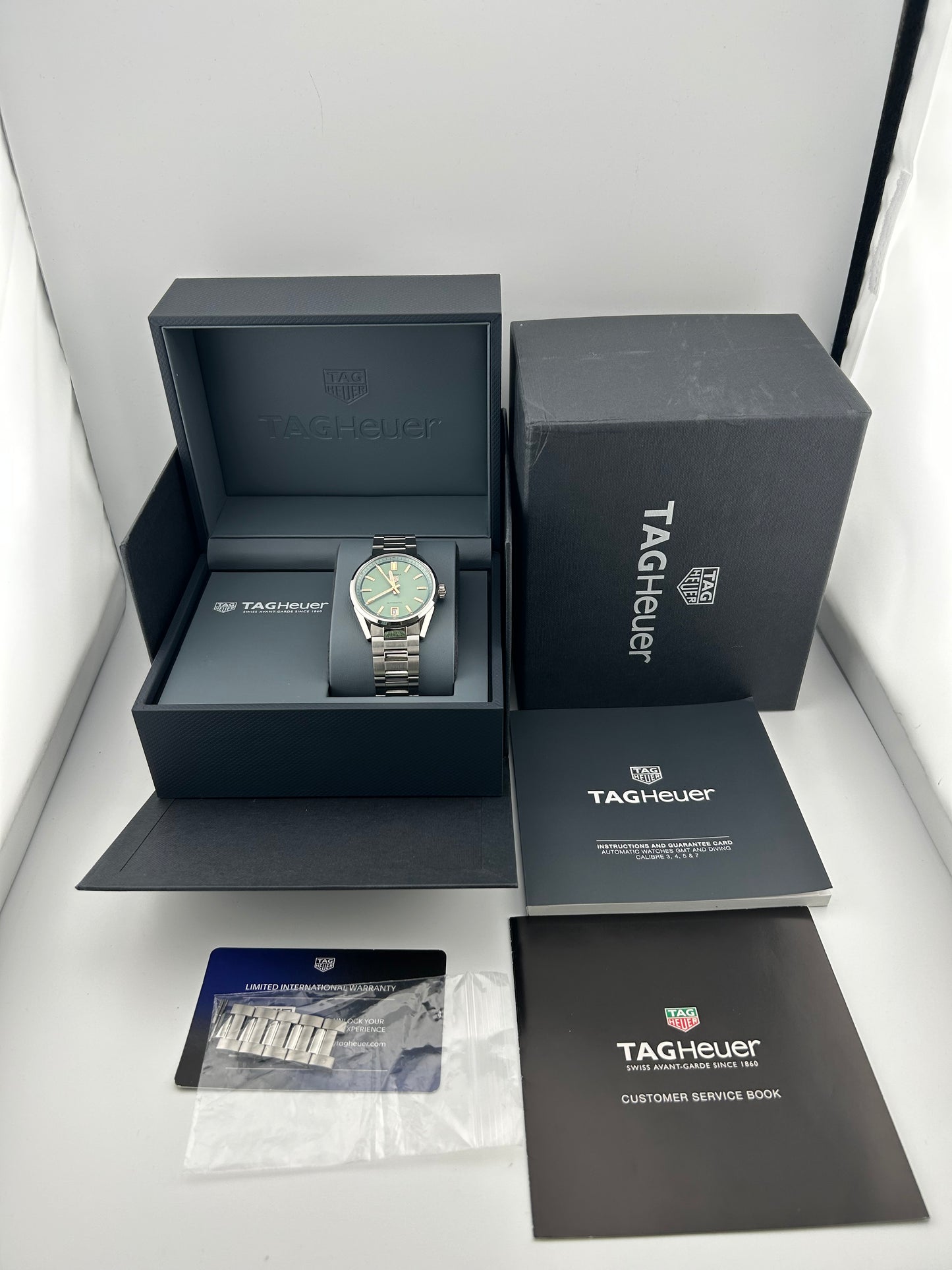 Tag Heuer Carrera Green Dial on Stainless Steel Ref. WBN2312.BA0001 Complete 2023 — view 7