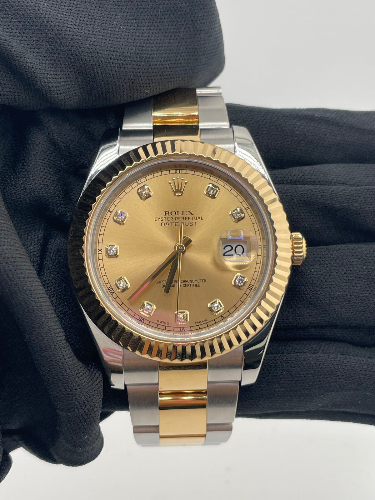 Rolex Datejust II Champagne Diamond Dial on Oyster Ref. 116333 Card 2019 — view 2
