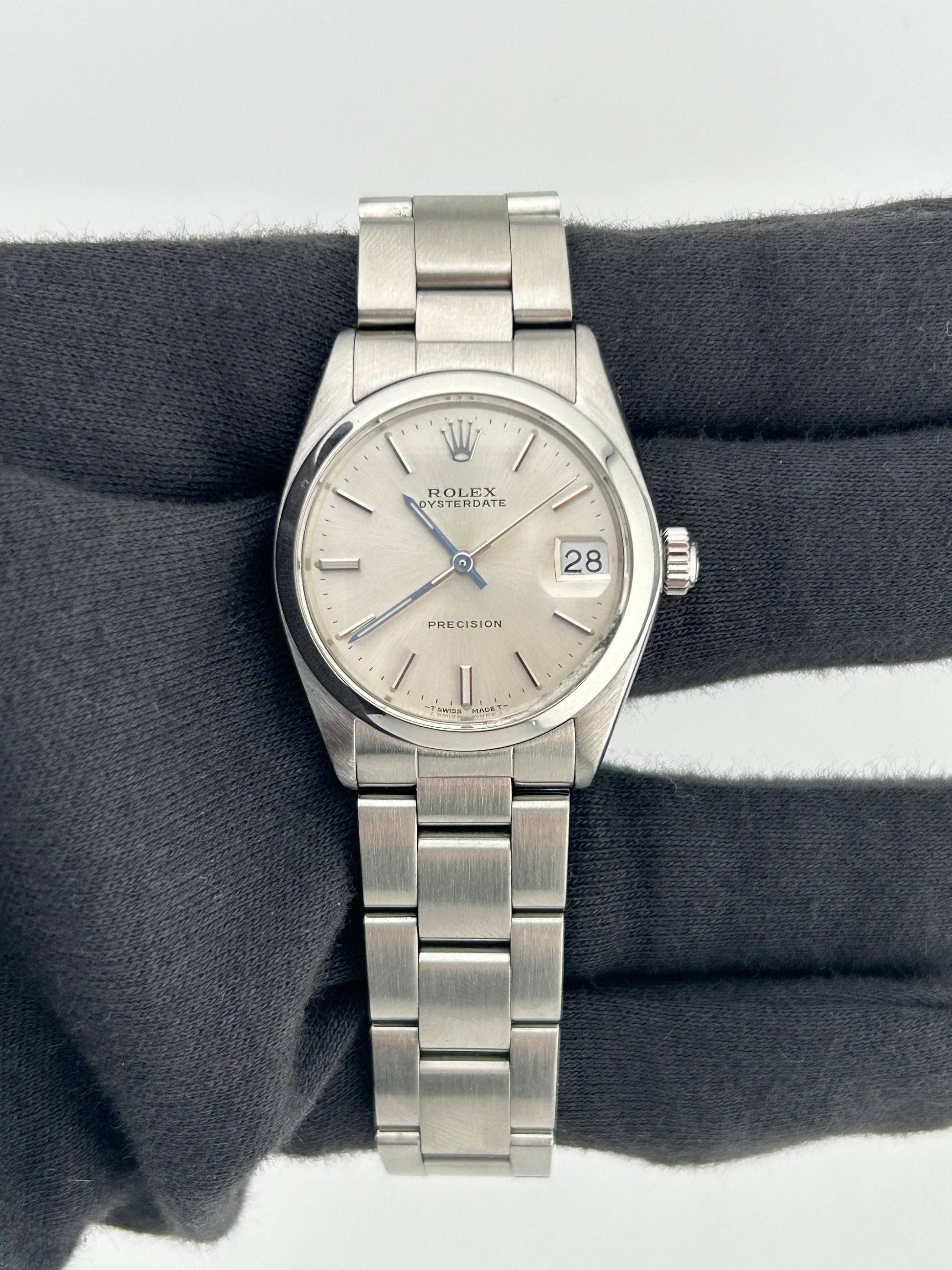 Rolex Oyster Date Silver Dial on Oyster Ref. 6466 — view 2