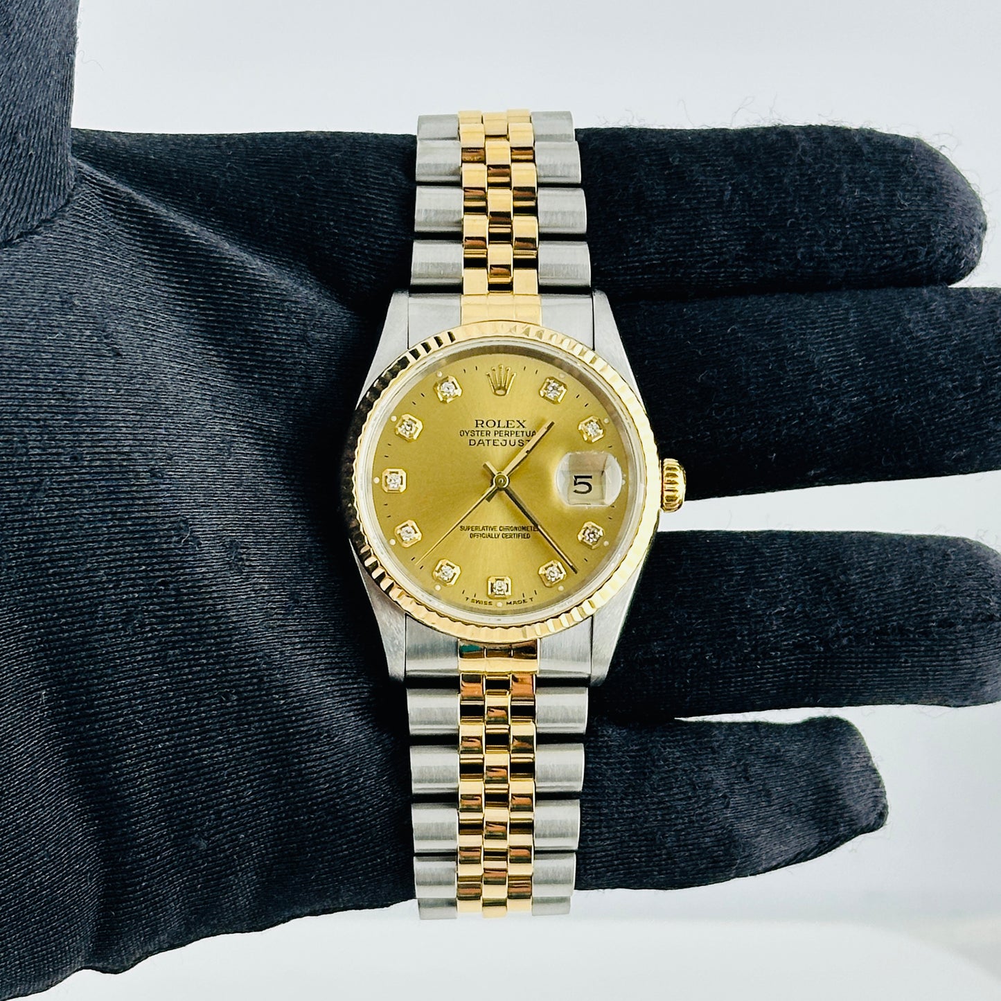 Rolex Datejust Champagne Diamond Dial on D Link Jubilee Ref. 16233 Papers 1995 — view 2