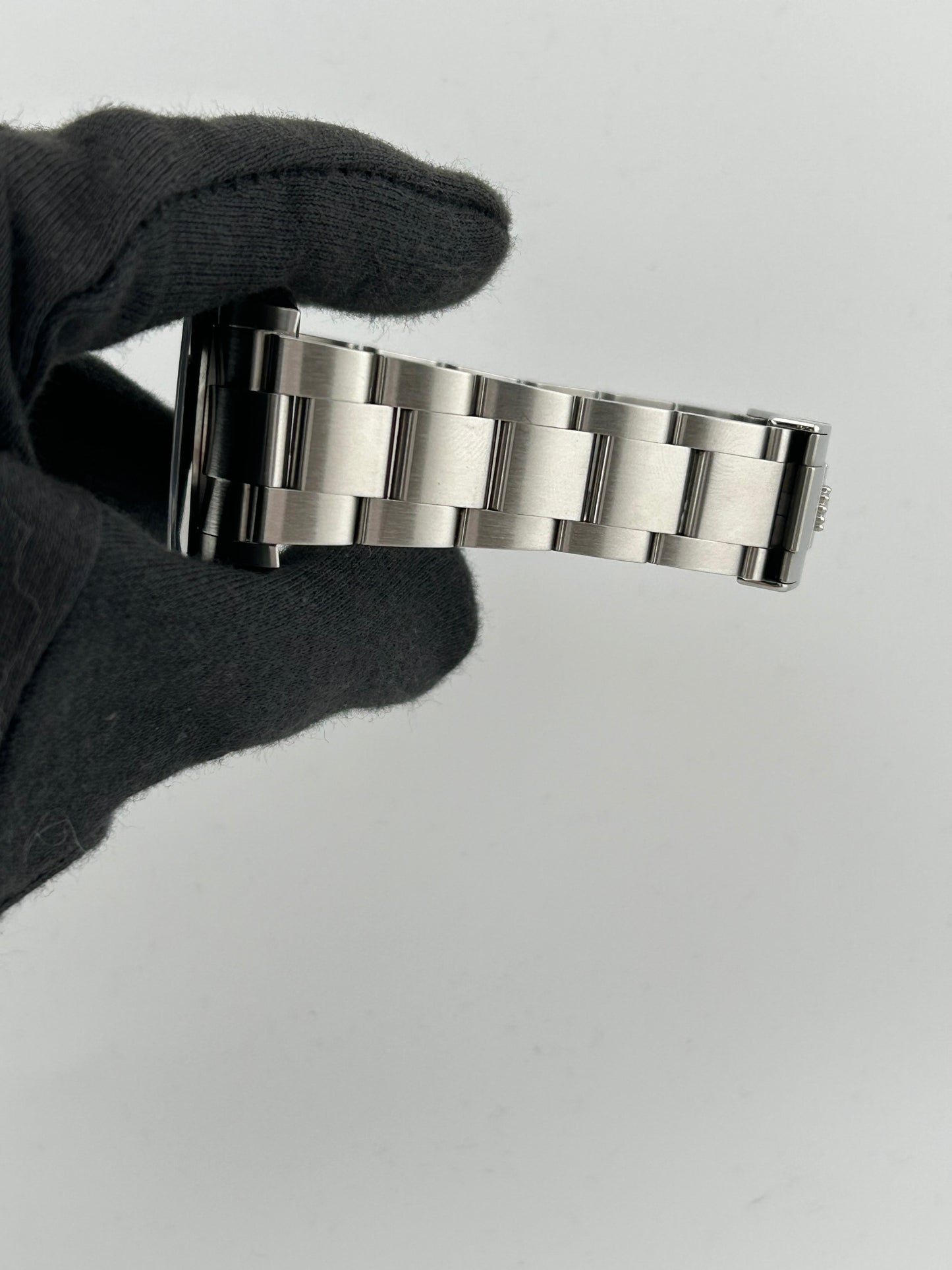 Rolex Explorer I Black Index Dial on Oyster Bracelet Ref. 214270 — view 5