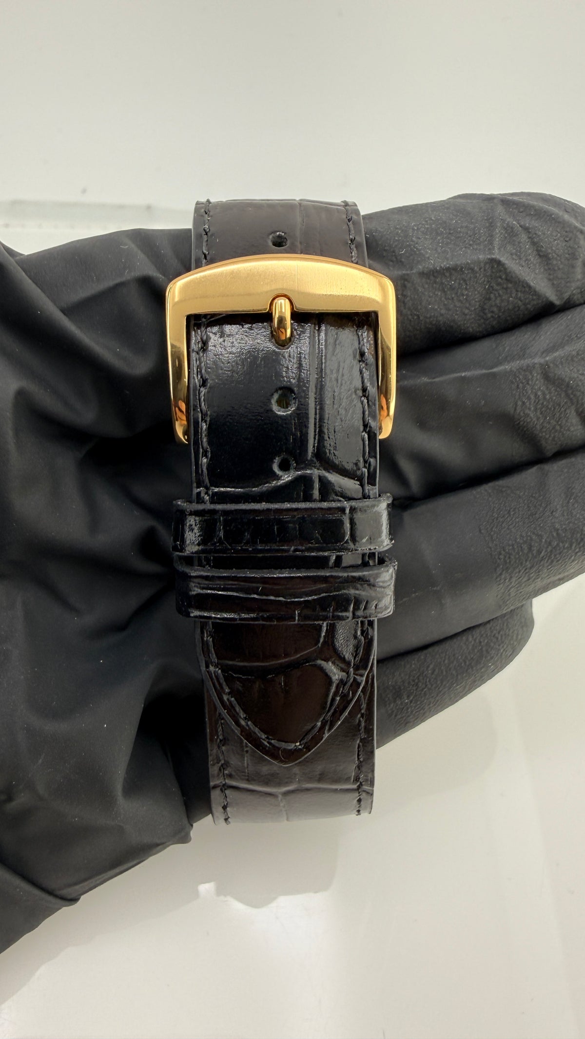Rolex Datejust Champagne Diamond Factory Dial on Generic Black Leather Band Ref. 16233G 1991 — view 4