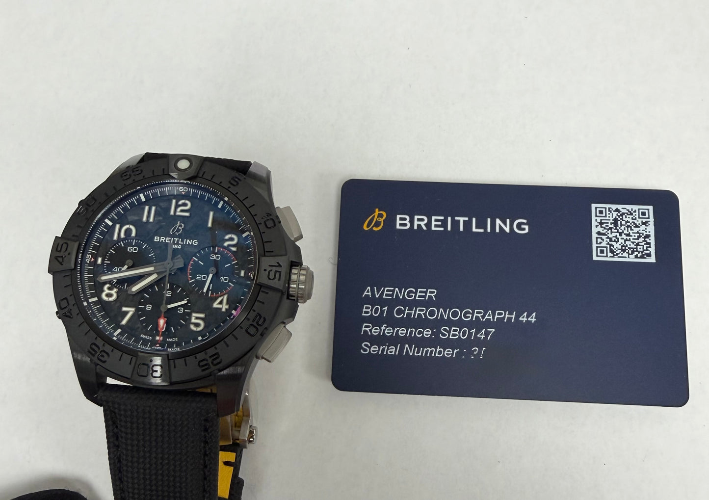 Breitling Avenger B01 Chronograph Carbon Dial on Leather Strap Ref. SB0147101B1X1 Card 2026 — view 7