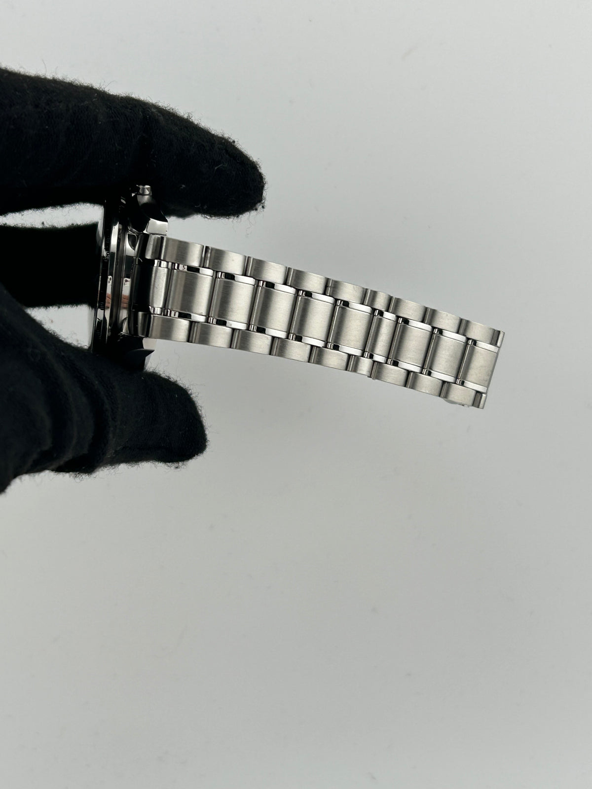 Omega Speedmaster Black Dial on Stainless Steel Bracelet Ref. 3513.5 Card 2000 — view 5