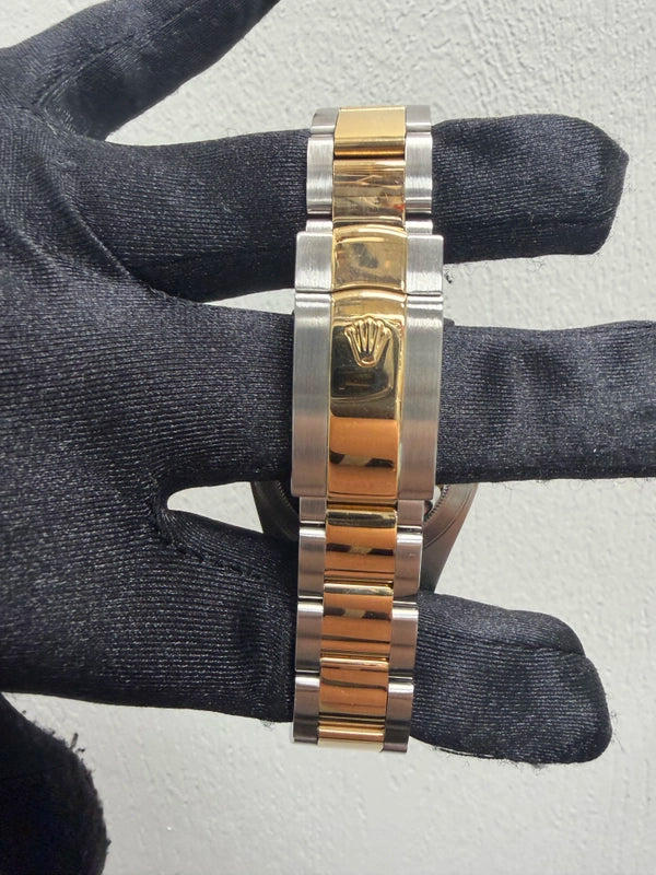Rolex Datejust 41 White Index Dial on Oyster Ref 126333 with New Style Card White 2016