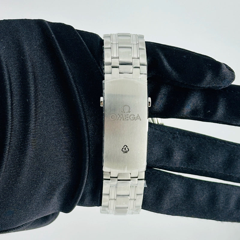 Omega Seamaster Diver 300M Co-Axial Master Chronometer Black Dial With Laser Engraved Waves Dial on Bracelet Ref 210.30.42.20.01.001 with Card
