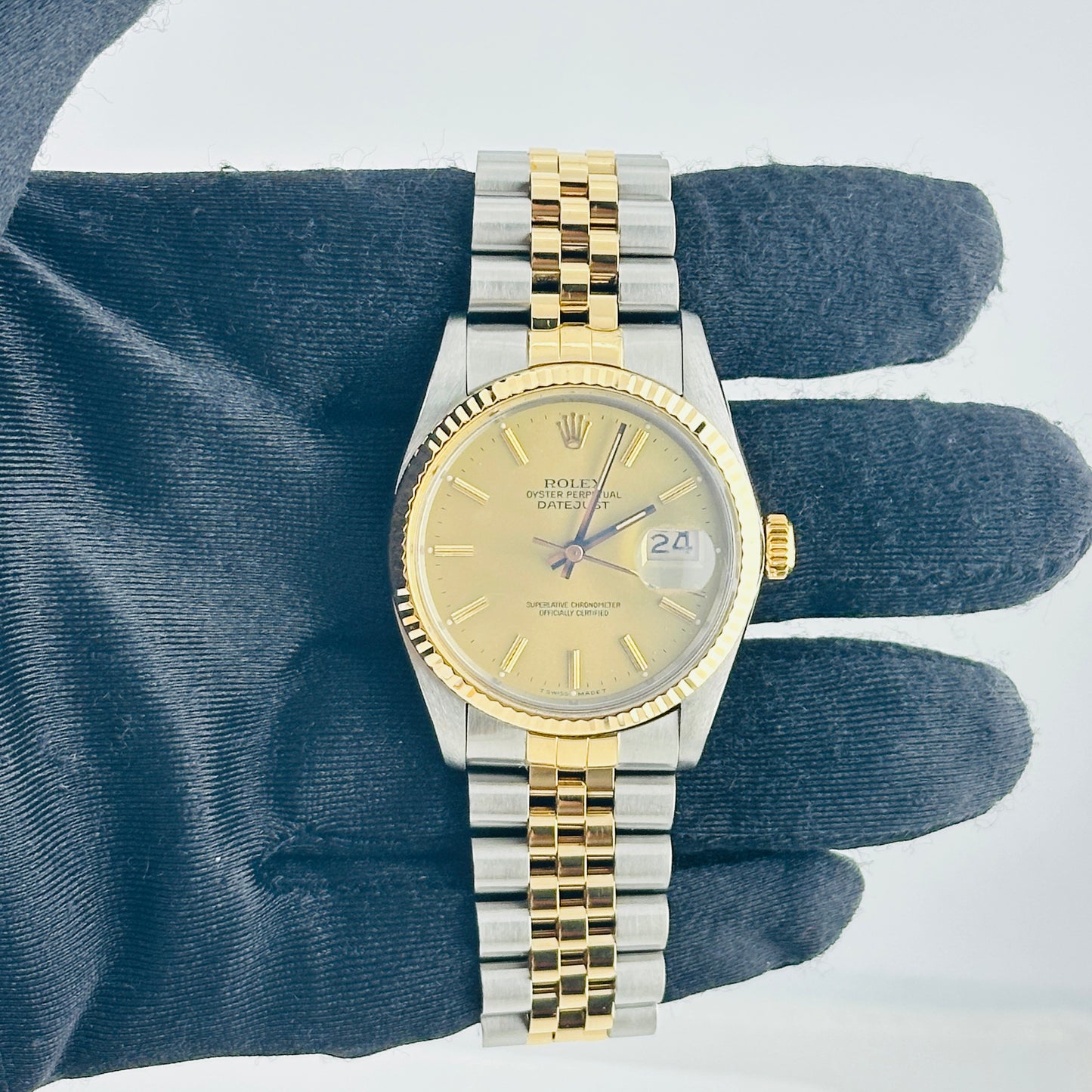 Rolex Datejust Champagne Stick Dial on D Link Jubilee Bracelet Ref. 16013 1987 — view 2