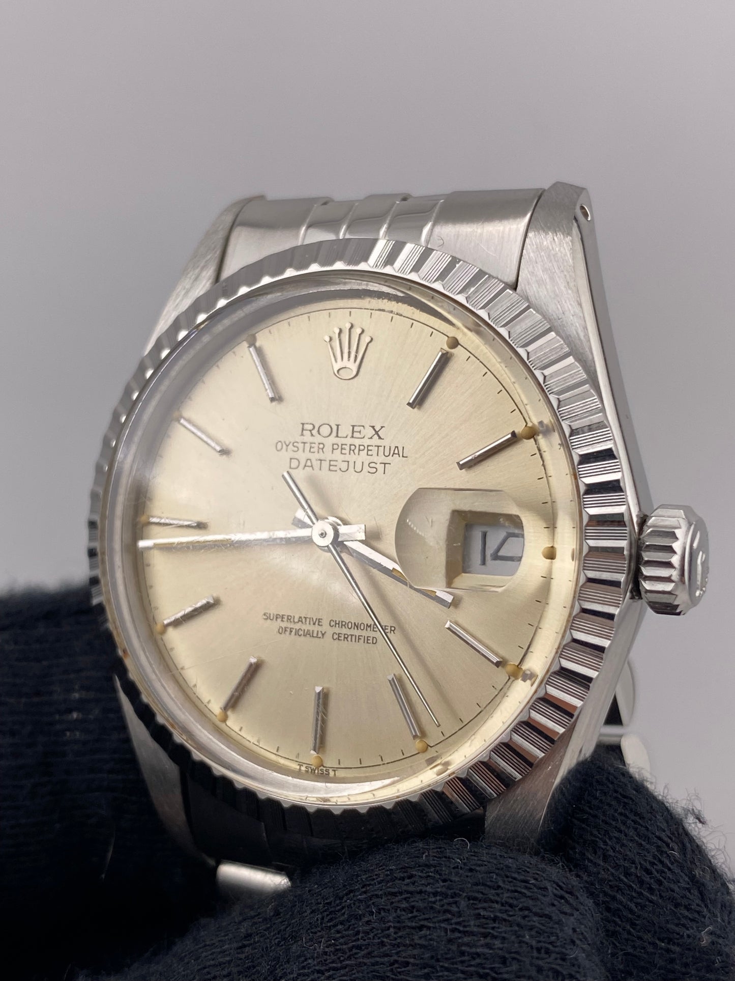 Rolex Datejust Silver Stick Dial on Jubilee Ref. 16030 1983 — view 3