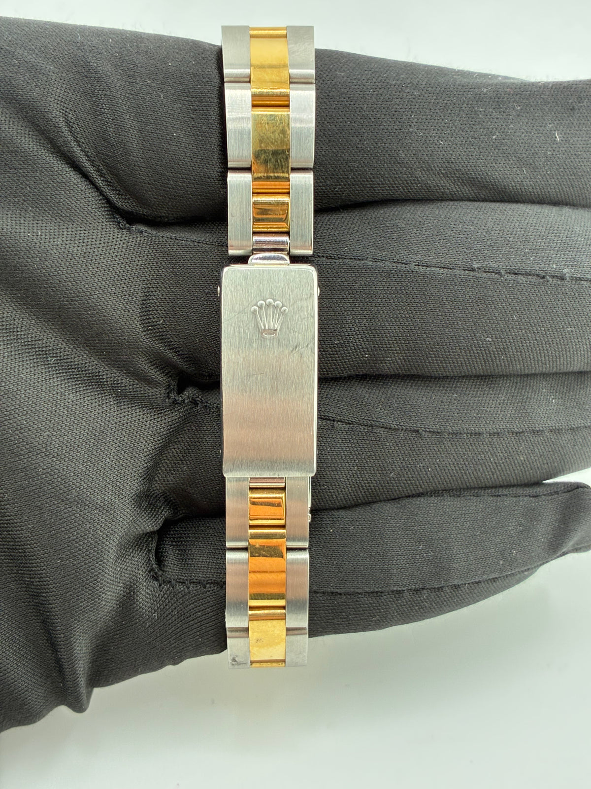 Rolex Lady-Datejust Champagne/Gold Stick Dial on Oyster Bracelet Ref. 69173 1989 — view 4