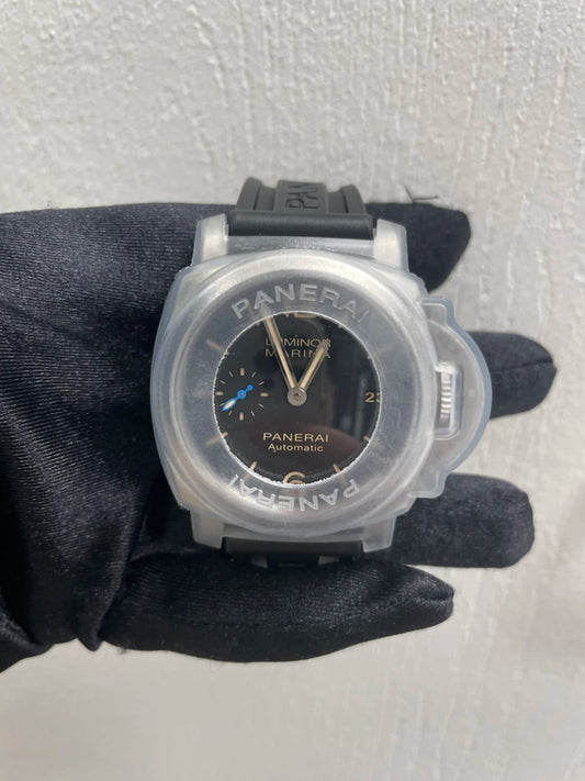 Panerai Luminor B/P Black Dial on Rubber Ref PAM01392 with Papers 2019