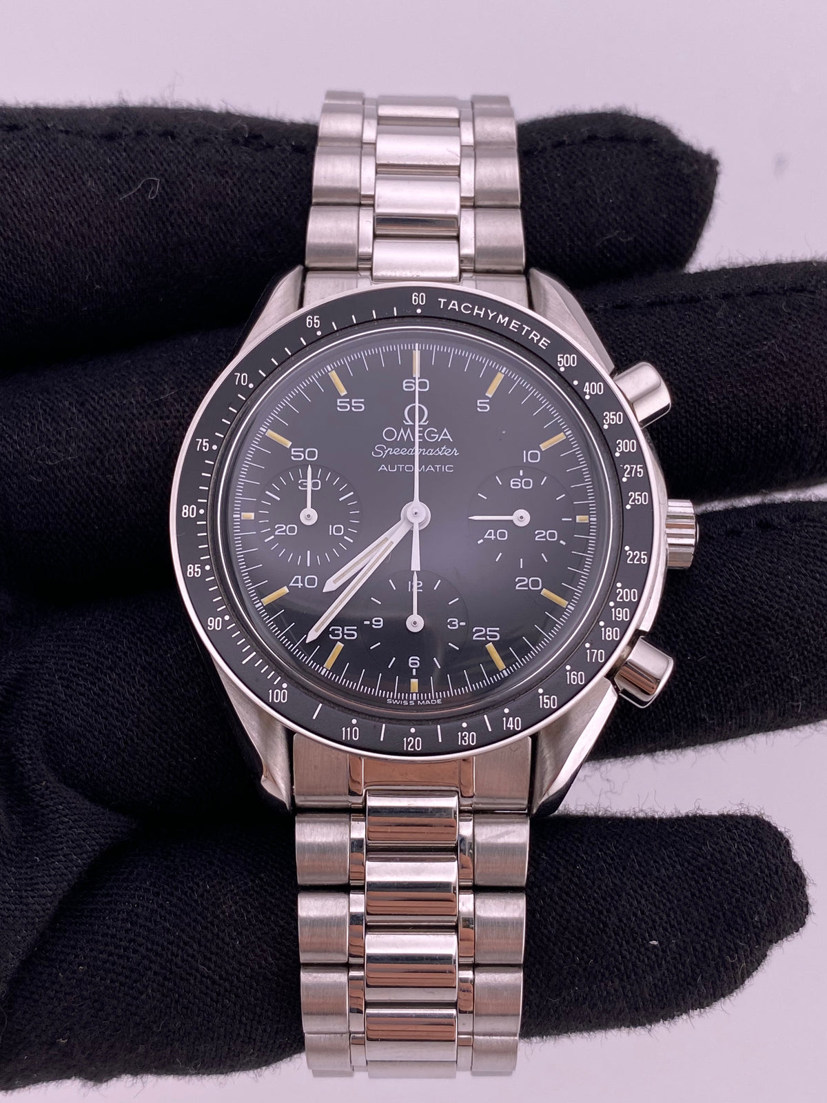 Omega Speedmaster Reduced Black Dial on Stainless Steel Ref. 3510.5 — view 2