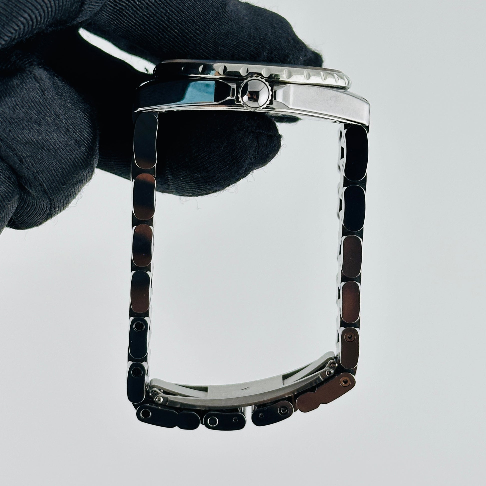Chanel J12 Gray Dial on Ceramic Bracelet Ref. H3099 — view 6