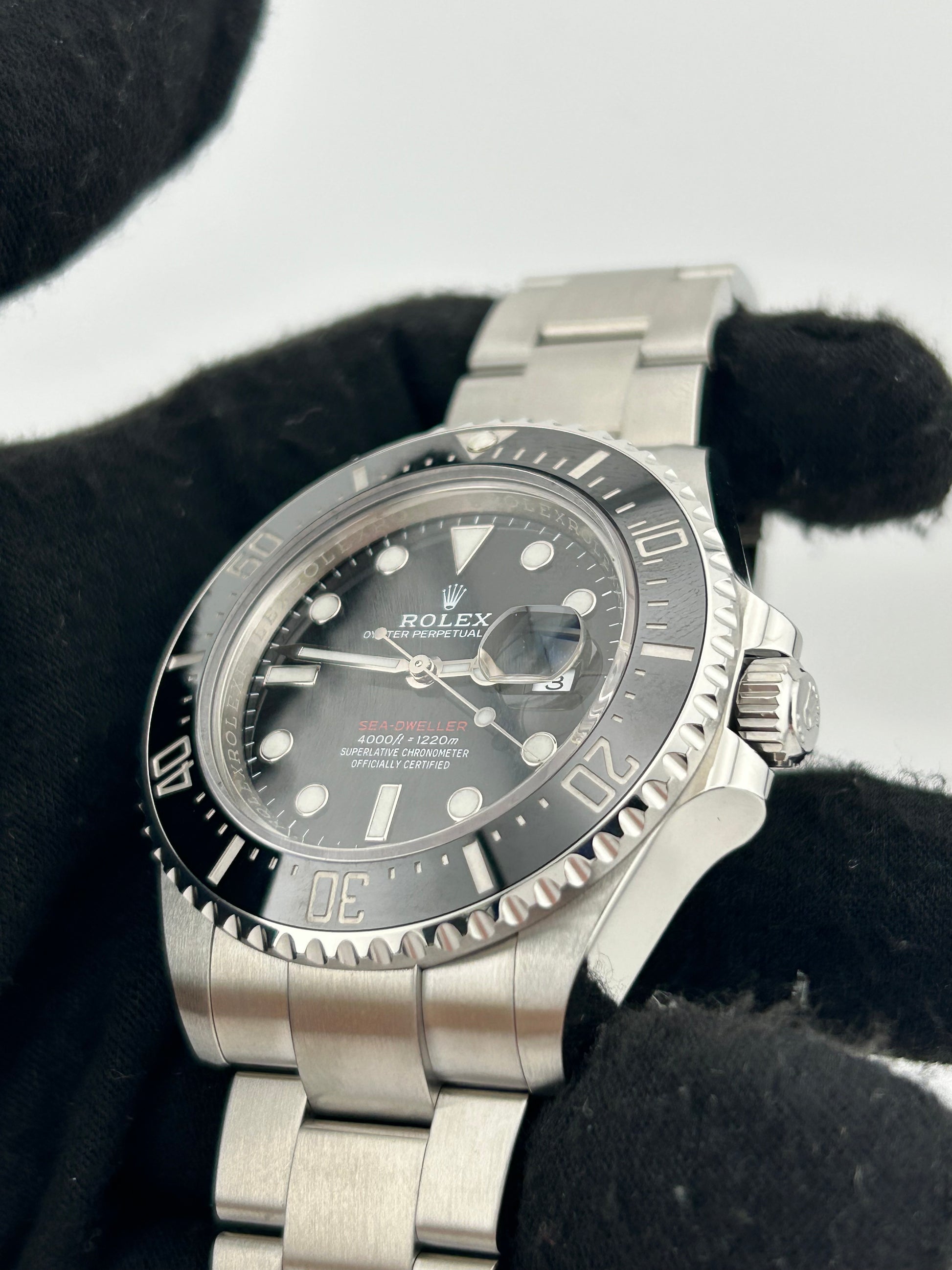 Rolex Sea-Dweller Black Dial on Oyster Steel Bracelet Ref. 126600 Card 2020 — view 3