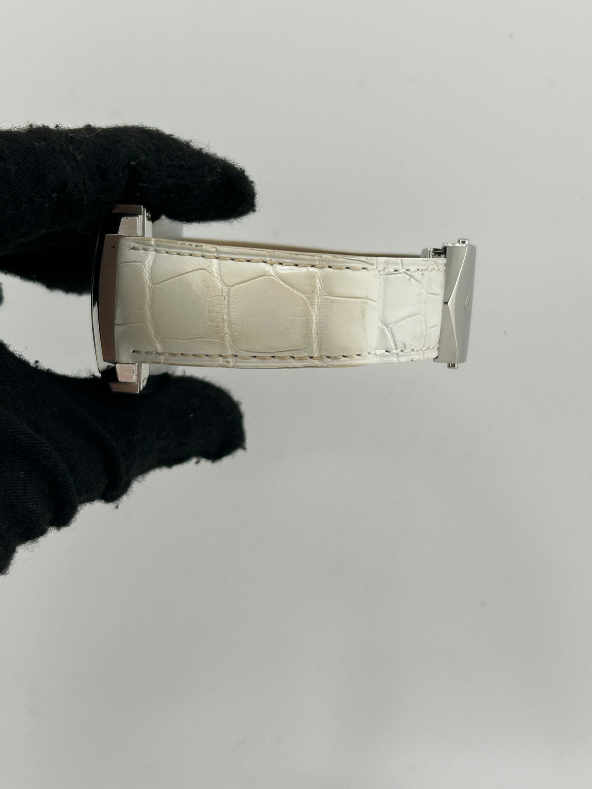 Tag Heuer Monaco White Mop Diamond Dial on Leather Ref. WAW131B.FC6247 Complete Open Date — view 5