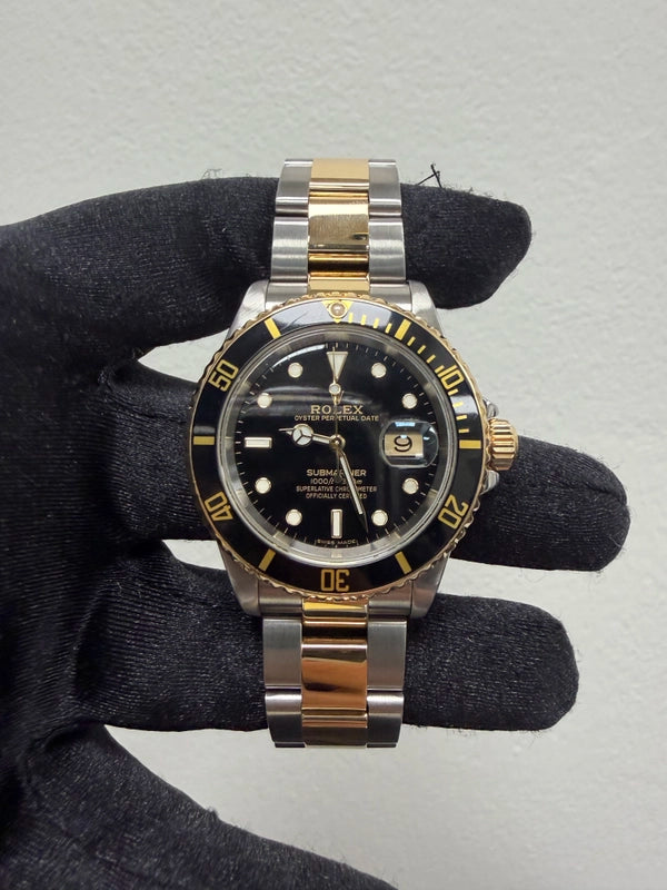 Rolex Submariner Black Dial on Oyster Ref 16613 with Papers 2000