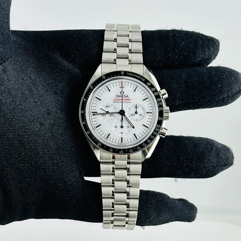 Omega Speedmaster Moonwatch Professional White Dial on Stainless Steel Bracelet Ref 310.30.42.50.04.001 with Card