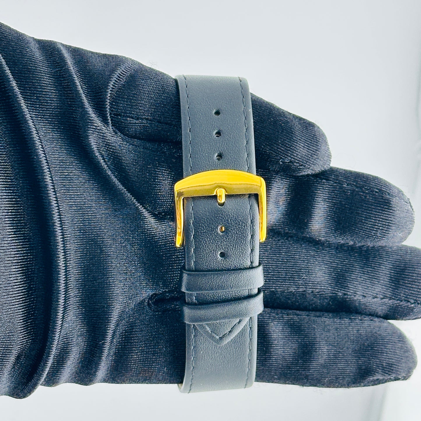Rolex Datejust Silver / Gold Stick Dial on Generic Leather Band Ref. 1601 1970 — view 3