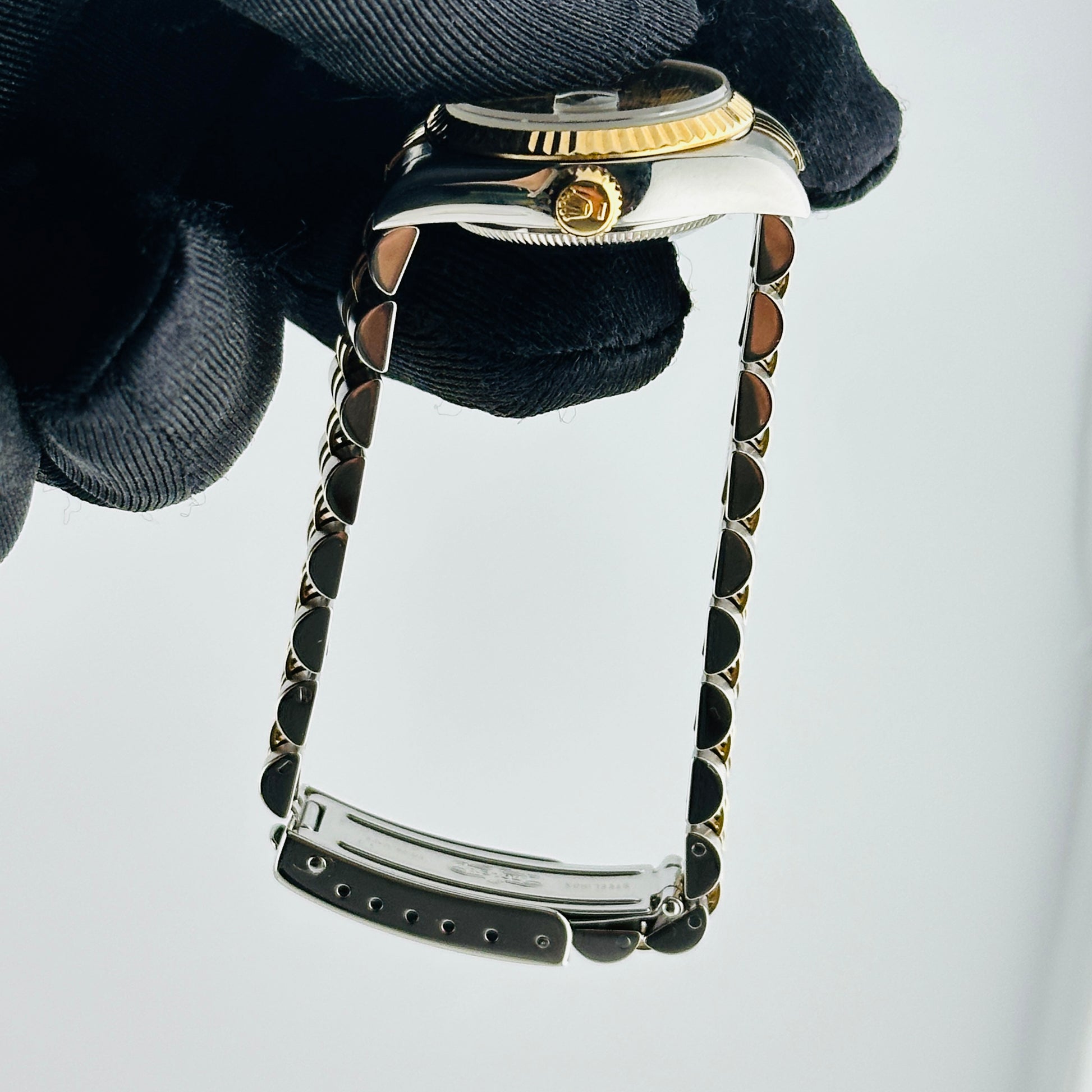 Rolex Datejust Lady Champagne Stick Dial on D Link Jubilee Ref. 69173 Papers 1996 — view 6