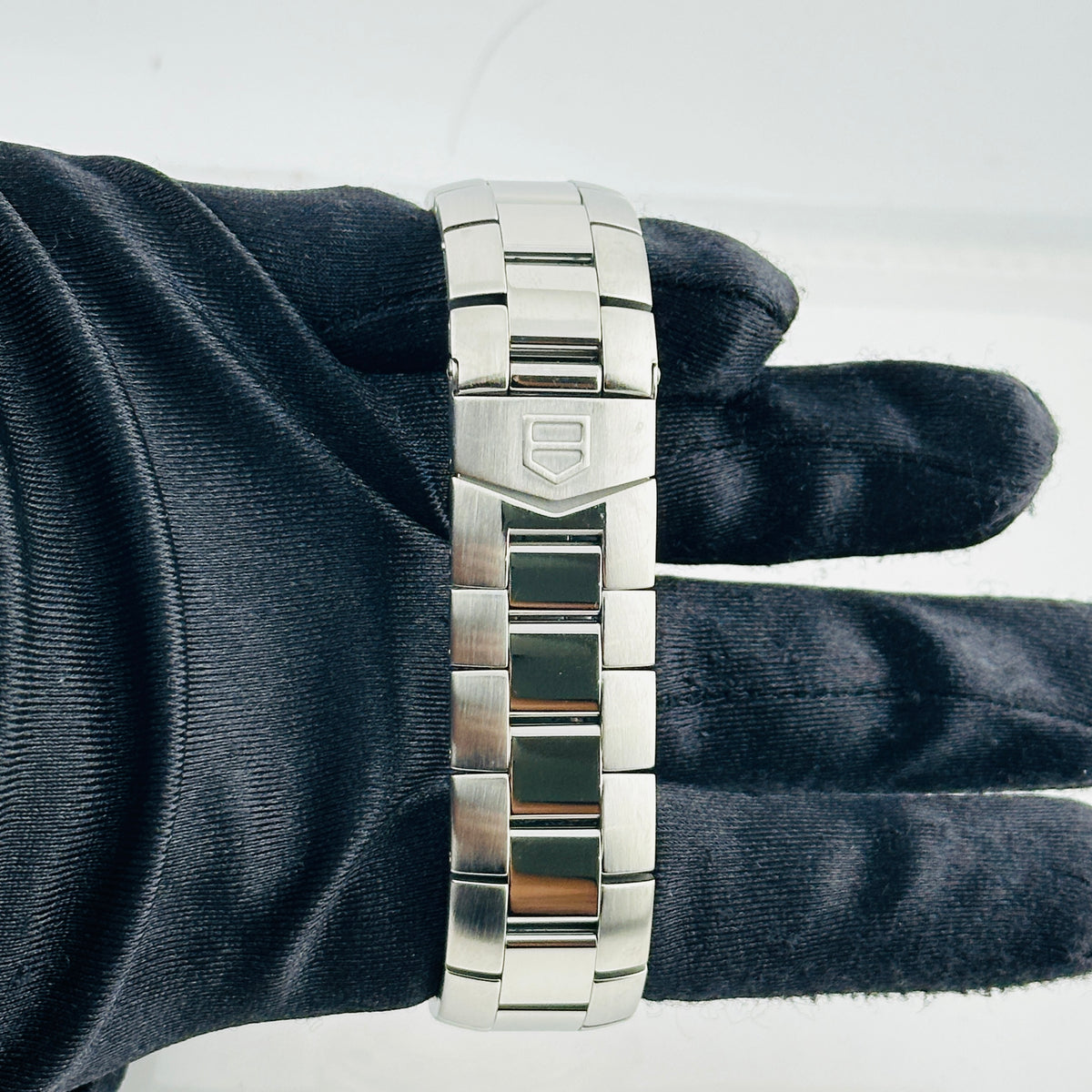 Tag Heuer Kirum Silver Dial on Stainless Steel Bracelet Ref. WL1114.BA0701 Card 1998 — view 4