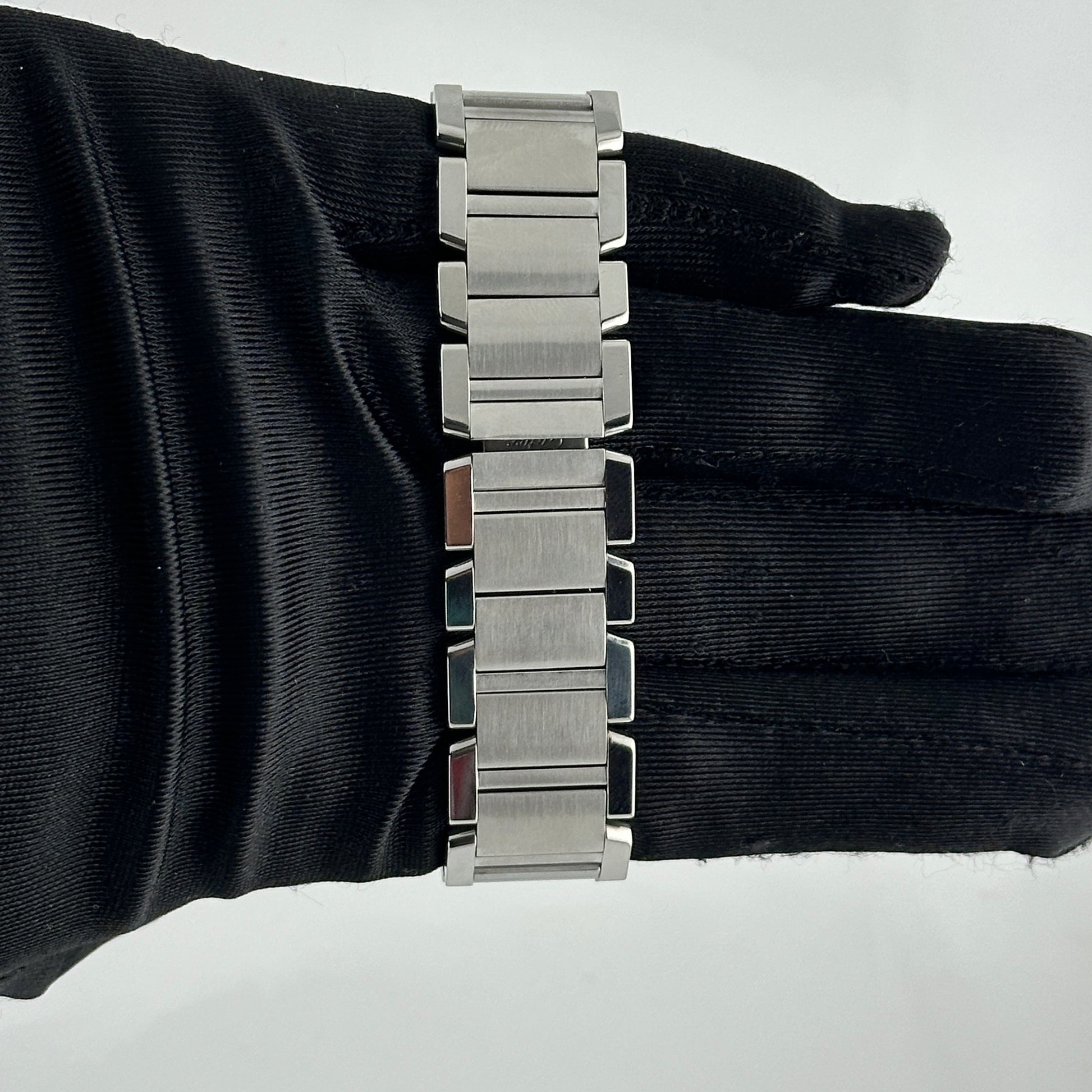 Cartier Tank Francaise Large White Roman Dial on Stainless Steel Bracelet Ref. 2302 — view 4
