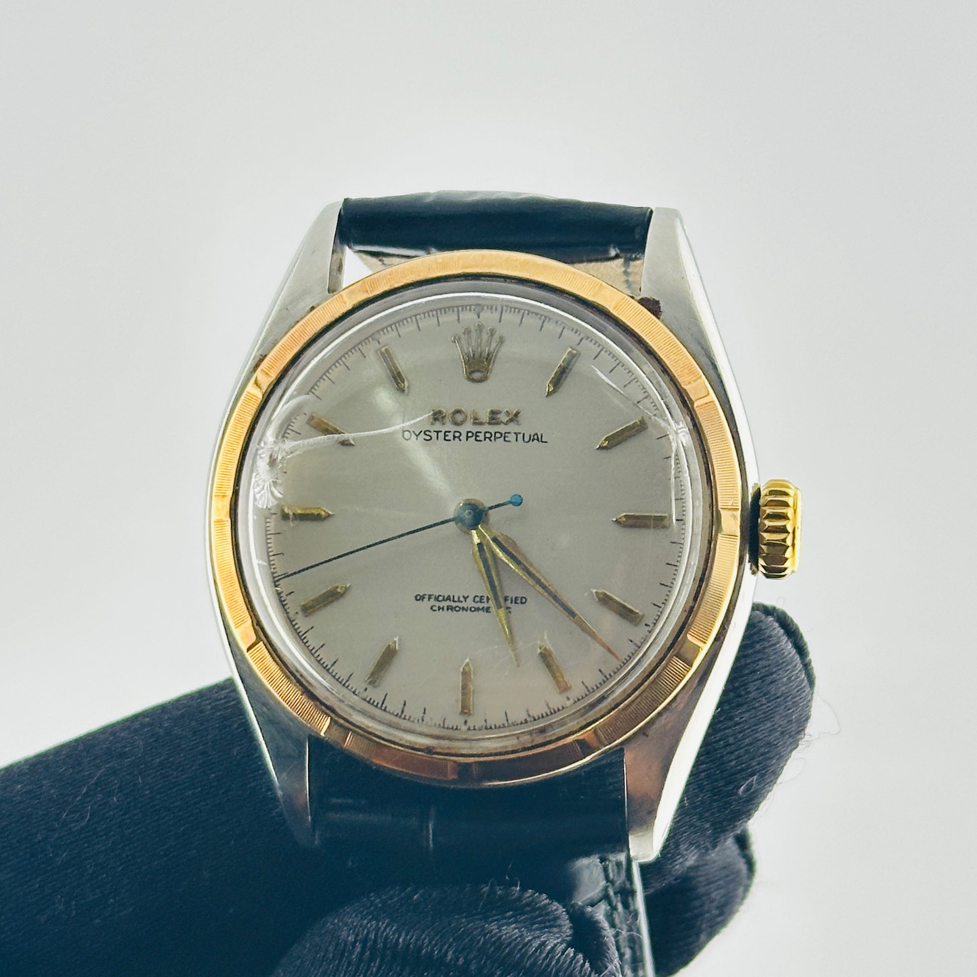 Rolex Oyster Perpetual Super Oyster Grey / Gold Stick Dial on Generic Leather Band Ref. 6085 1963 — view 2