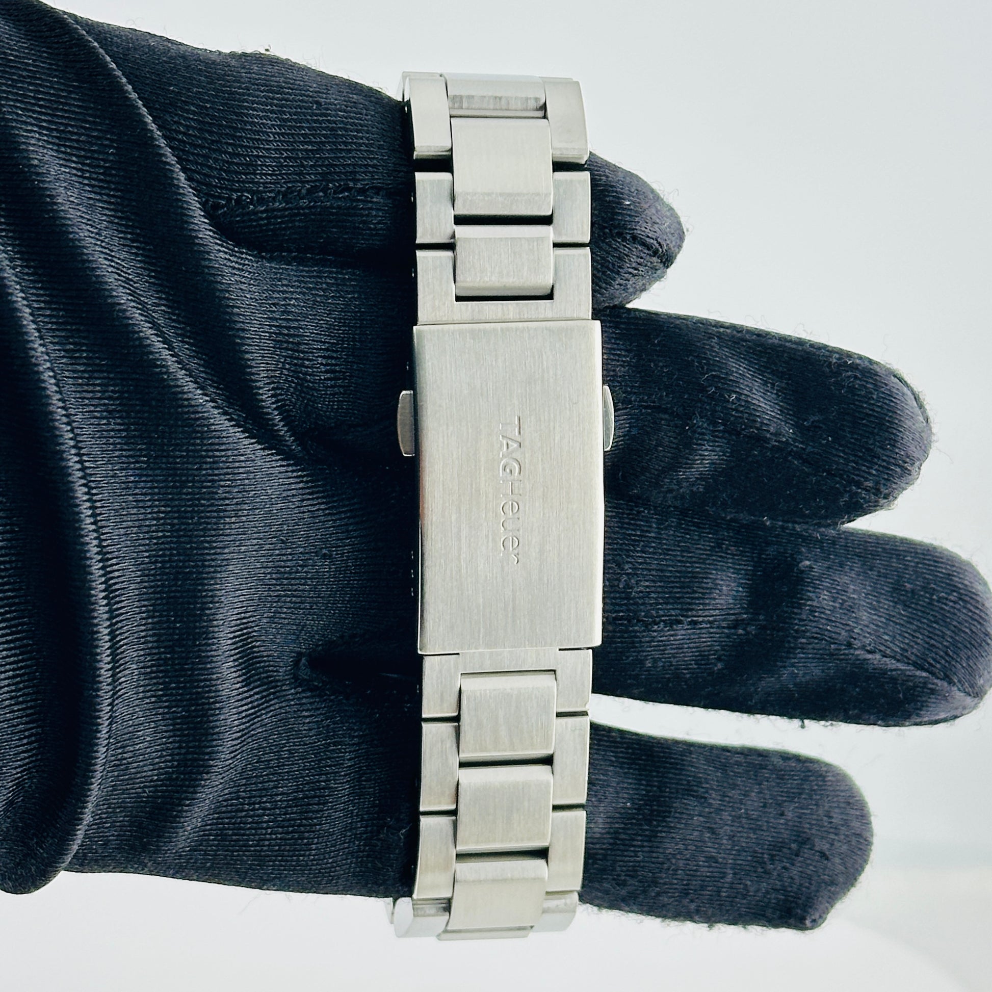 Tag Heuer Aquaracer Chronograph Blue Dial on Stainless Steel Bracelet Ref. CAY2112.BA0927 — view 4