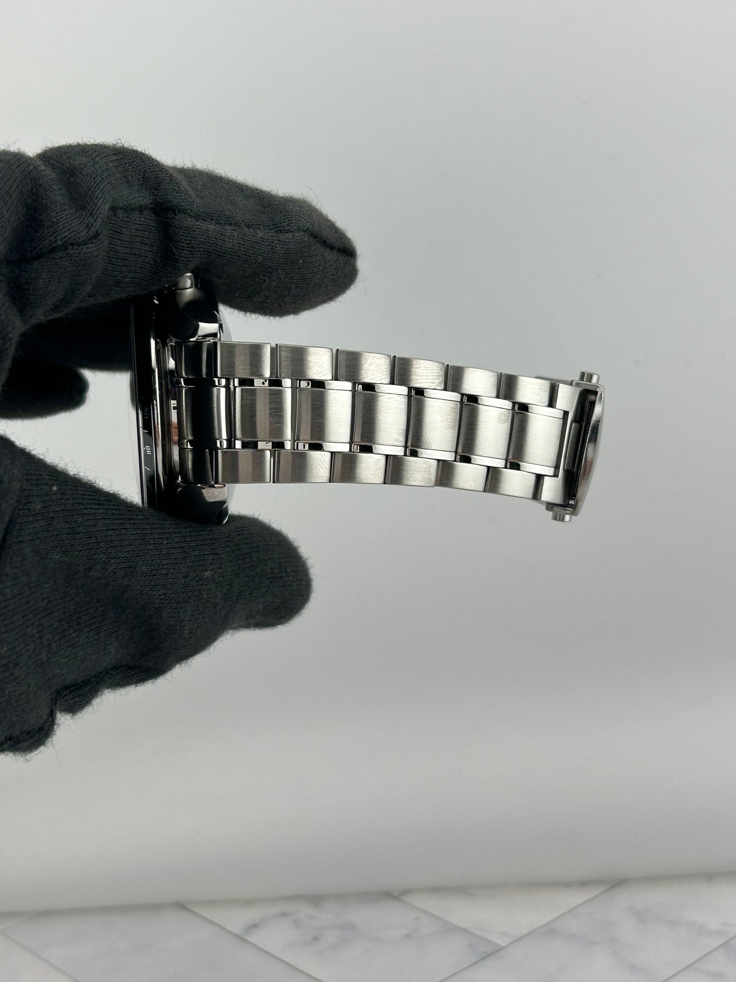 Omega Speed Master Black Dial on Stainless Steel Bracelet Ref. 3210.50 Card Open Date — view 4