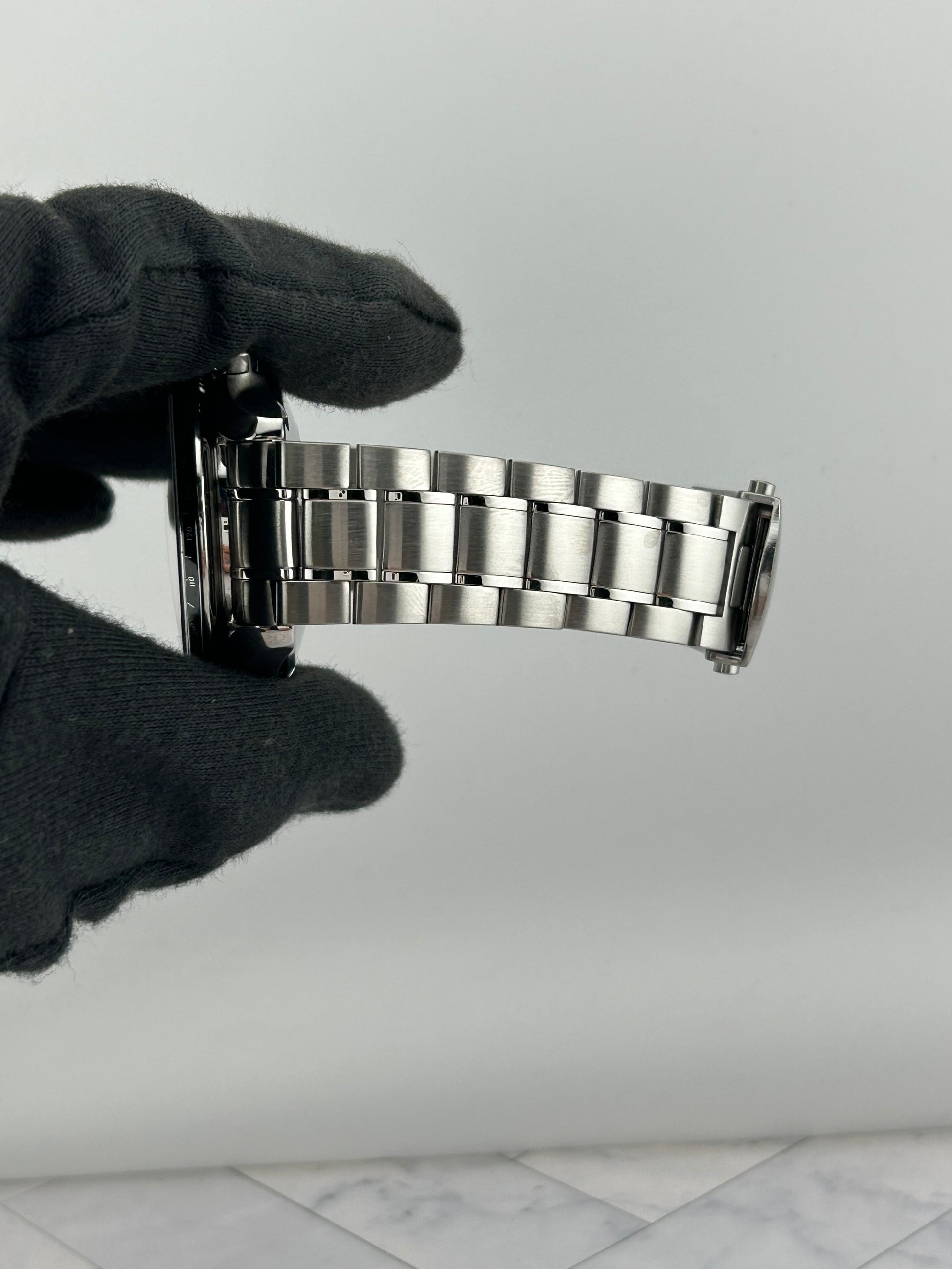 Omega Speed Master Black Dial on Stainless Steel Bracelet Ref. 3210.50 Card Open Date — view 4