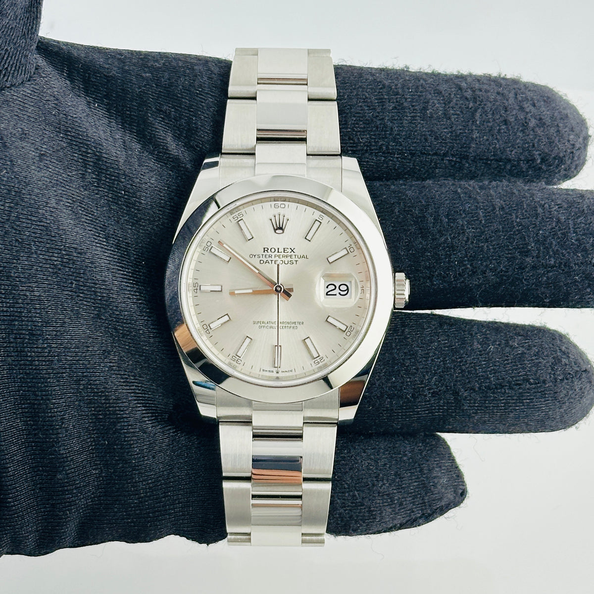 Rolex Datejust Silver Index Dial on Oyster Bracelet Ref. 126300 Card 2019 — view 3