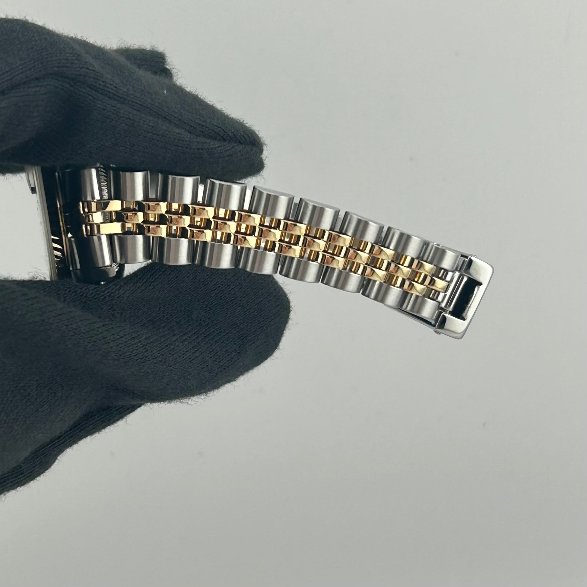 Rolex Datejust Lady Champagne Stick Dial on D Link Jubilee Bracelet Ref. 69173 1992 — view 4