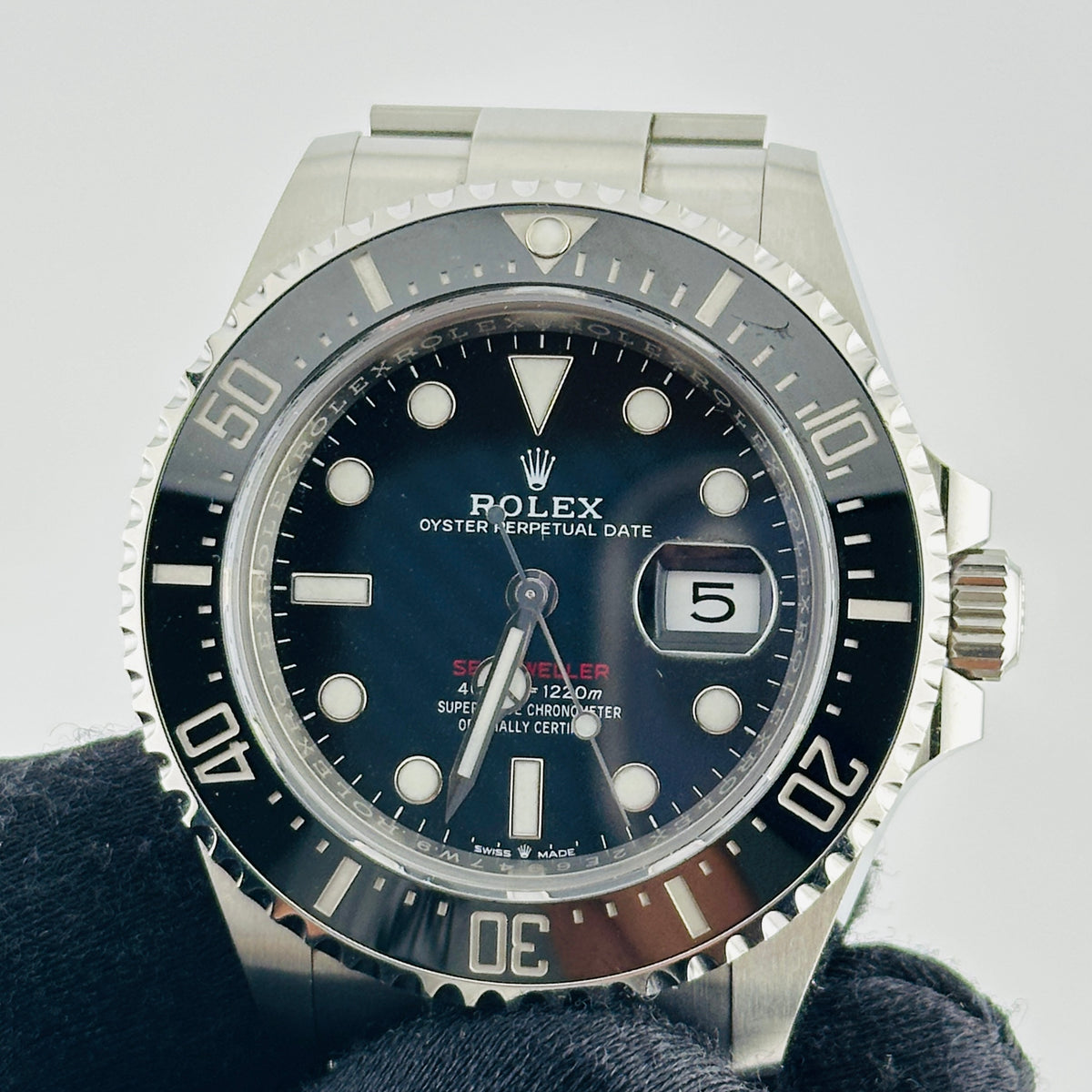 Rolex Sea-Dweller Black Dial on Oyster Bracelet Ref. 126600 Card 2019 — view 2