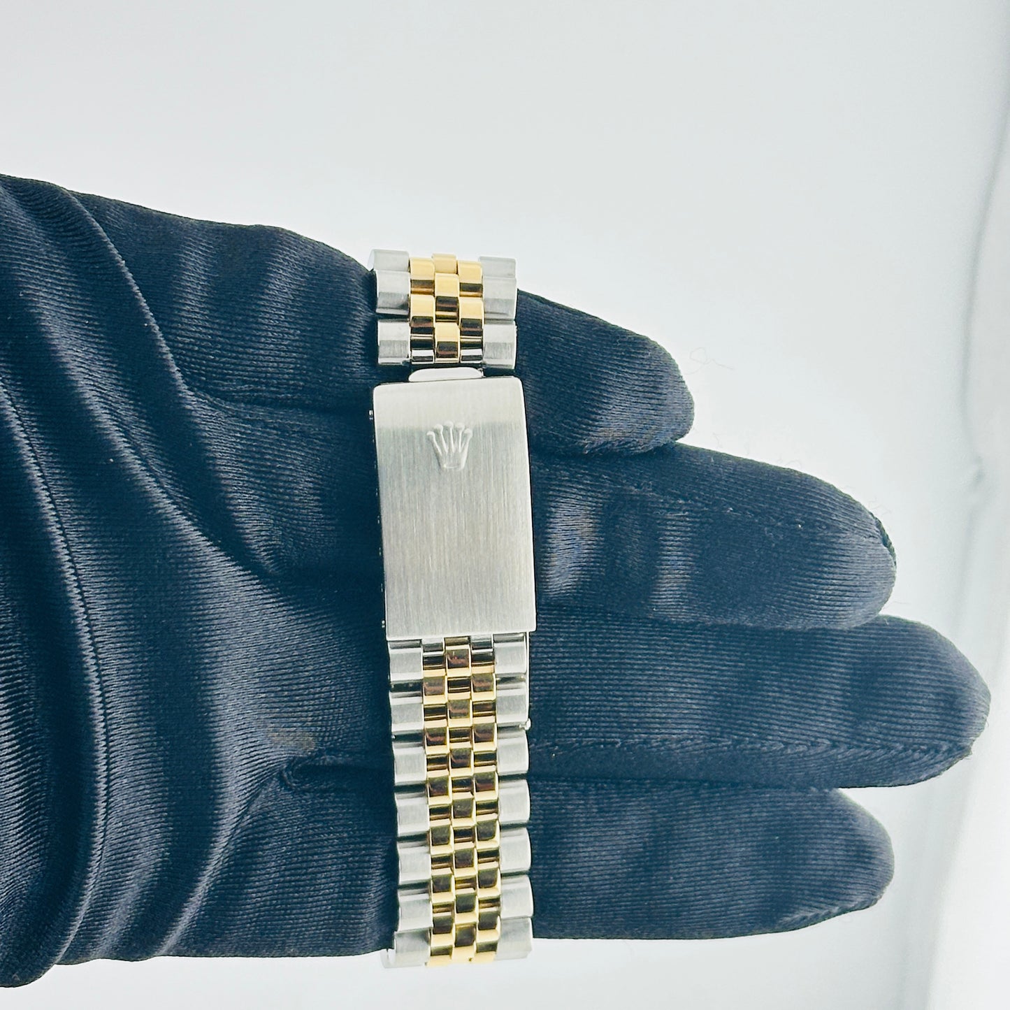 Rolex Datejust Champagne Stick Dial on D Link Jubilee Ref. 16233 1989 — view 4