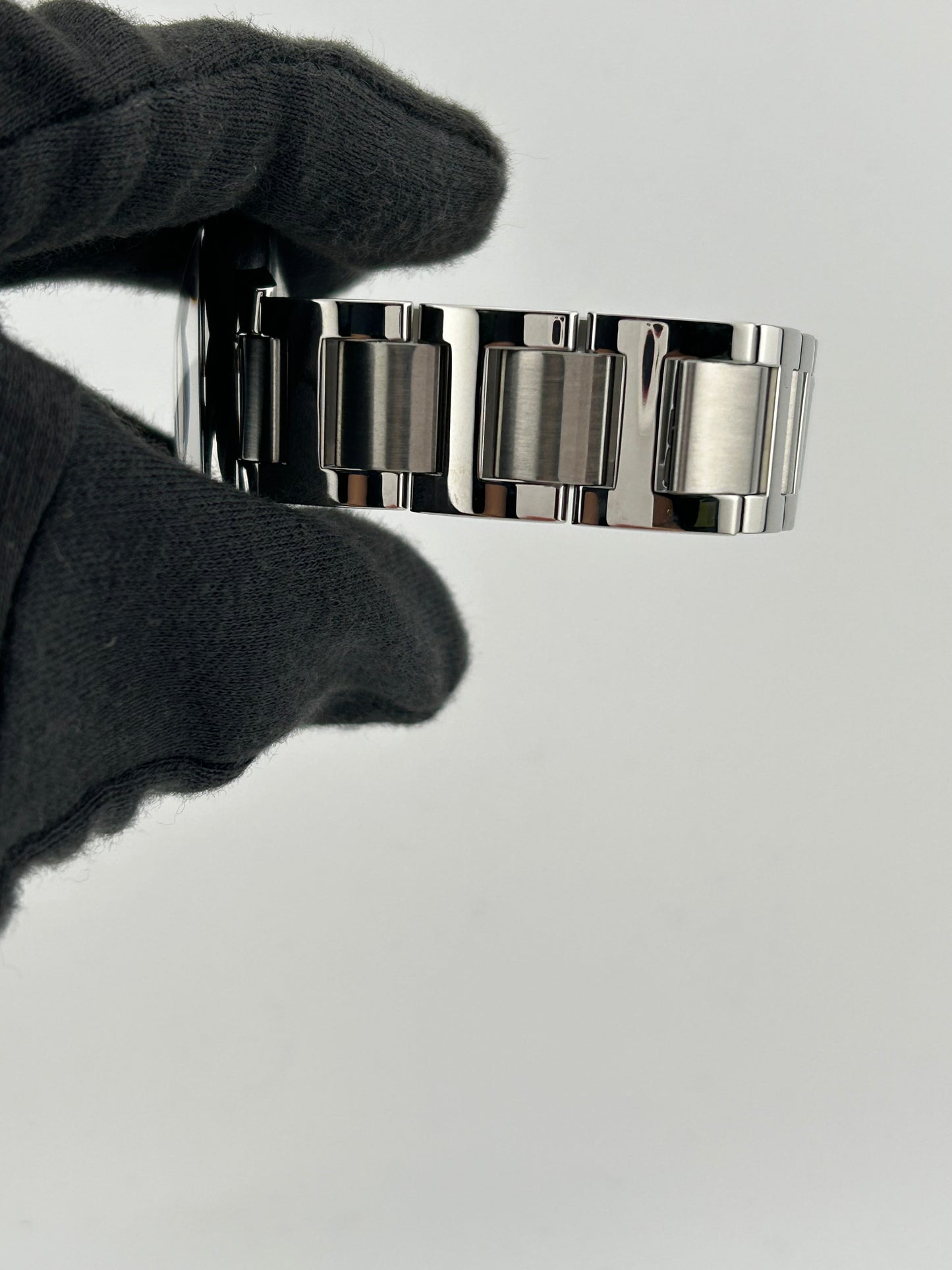 Cartier Ballon Bleu de Cartier Gray Roman Numerals Dial on Stainless Steel Bracelet Ref. WSBB0060 Card 2023 — view 5