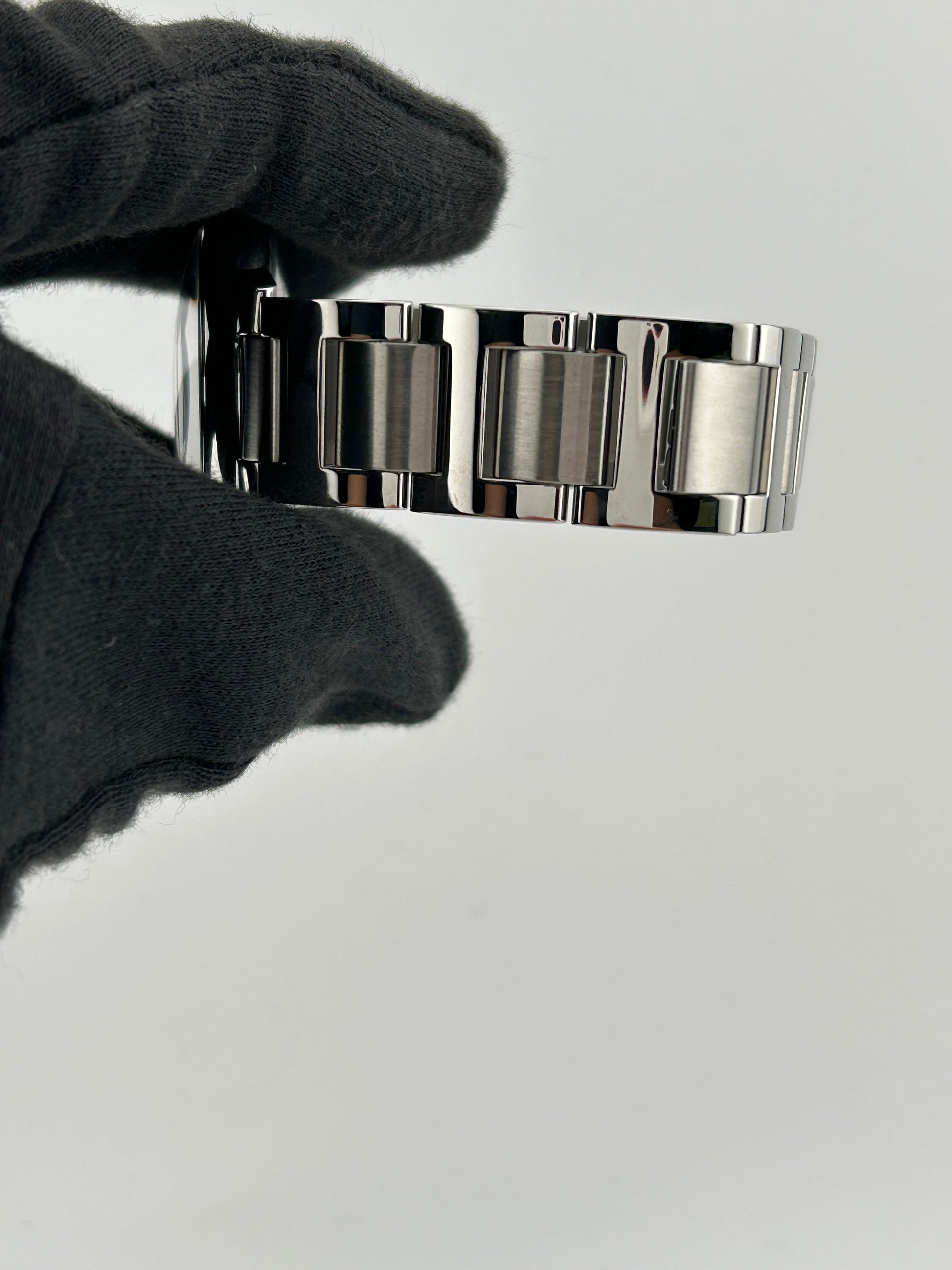 Cartier Ballon Bleu de Cartier Gray Roman Numerals Dial on Stainless Steel Bracelet Ref. WSBB0060 Card 2023 — view 5